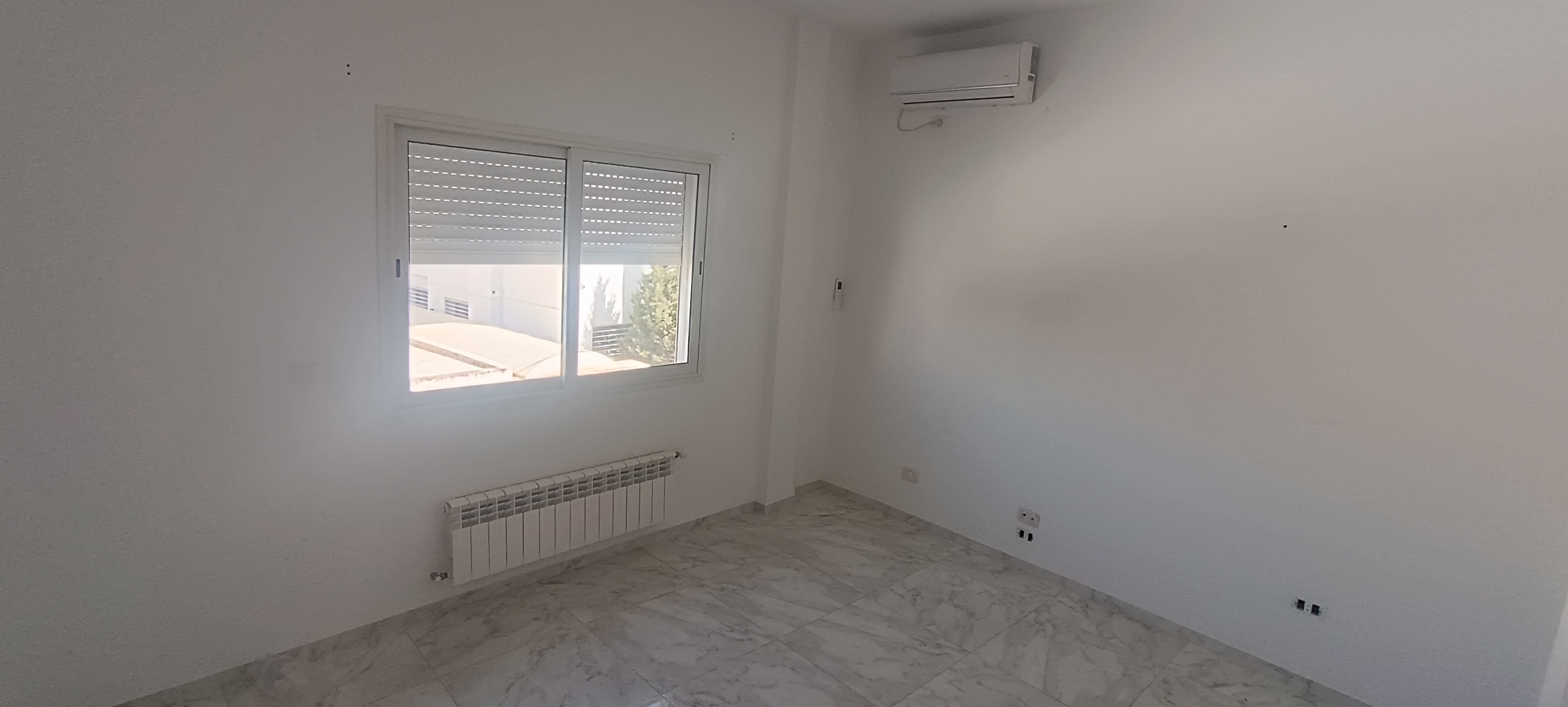 El Menzah Mutuelle Ville Bureaux & Commerces Bureau Mutuelleville etage s4 usage bureautique