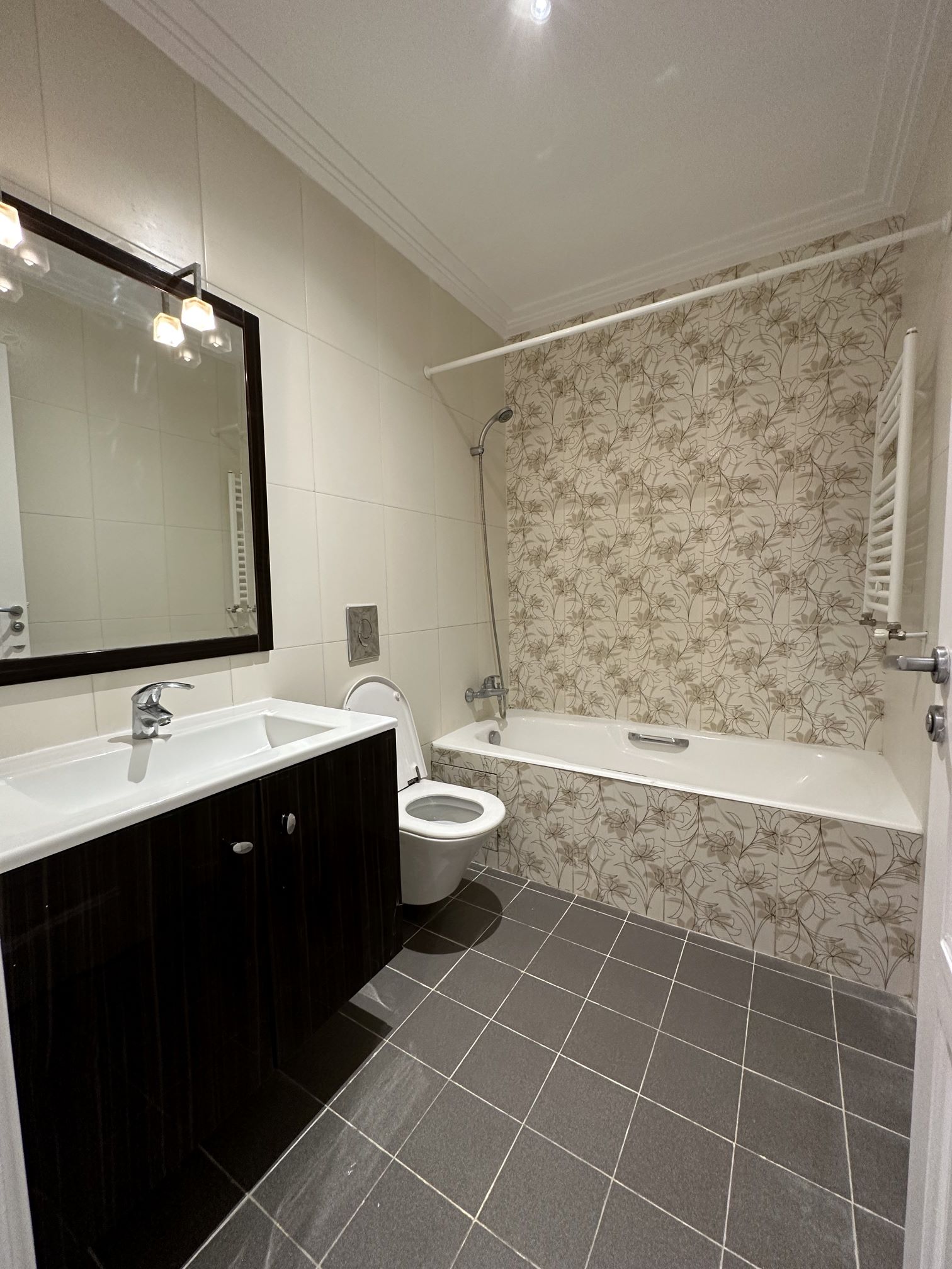 La Marsa El Aouina Location Appart. 2 pices Appartement s1 meubl moderne