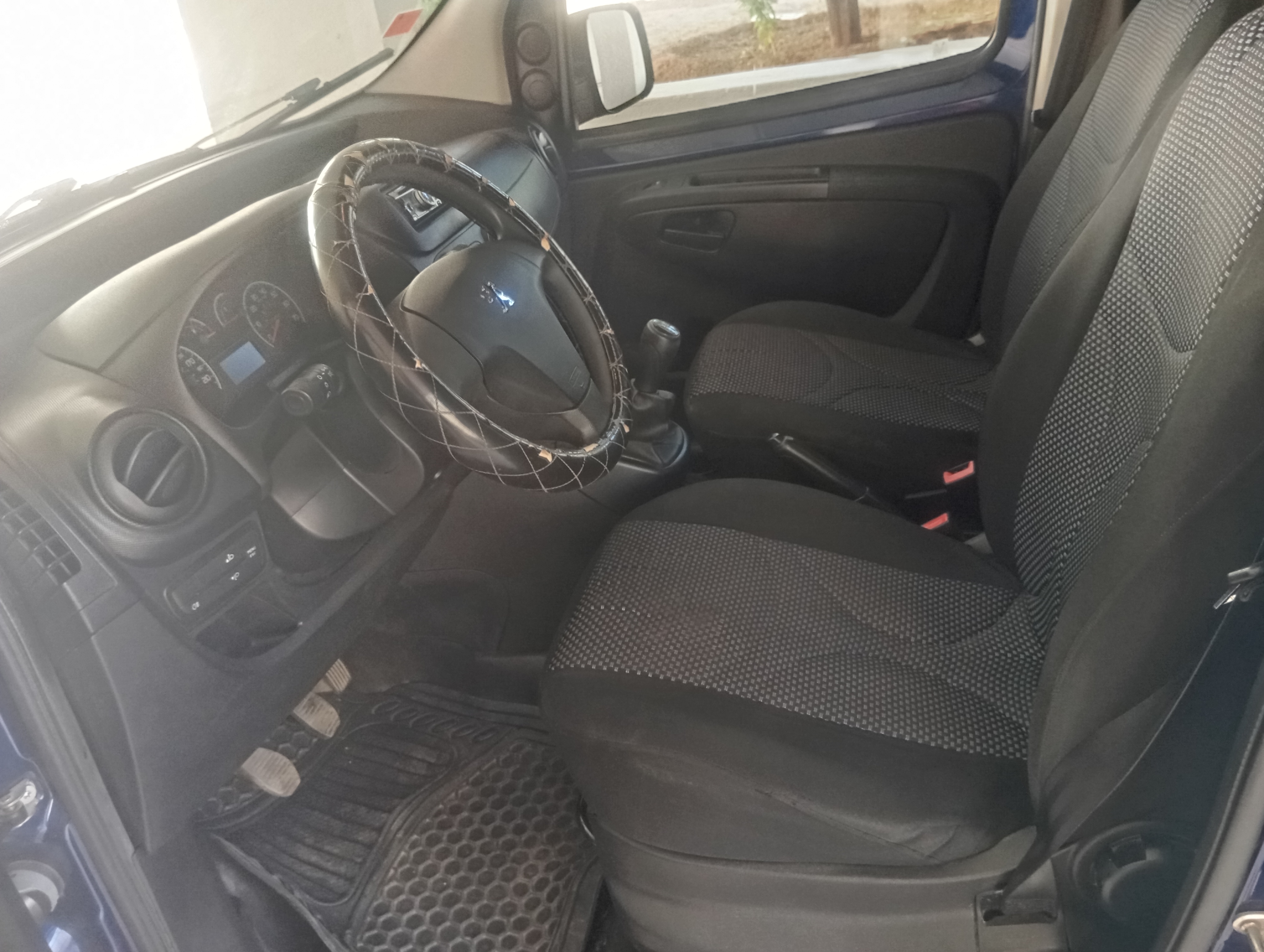 Ariana Ville Nouvelle Ariana Peugeot Bipper Peugeot bipper