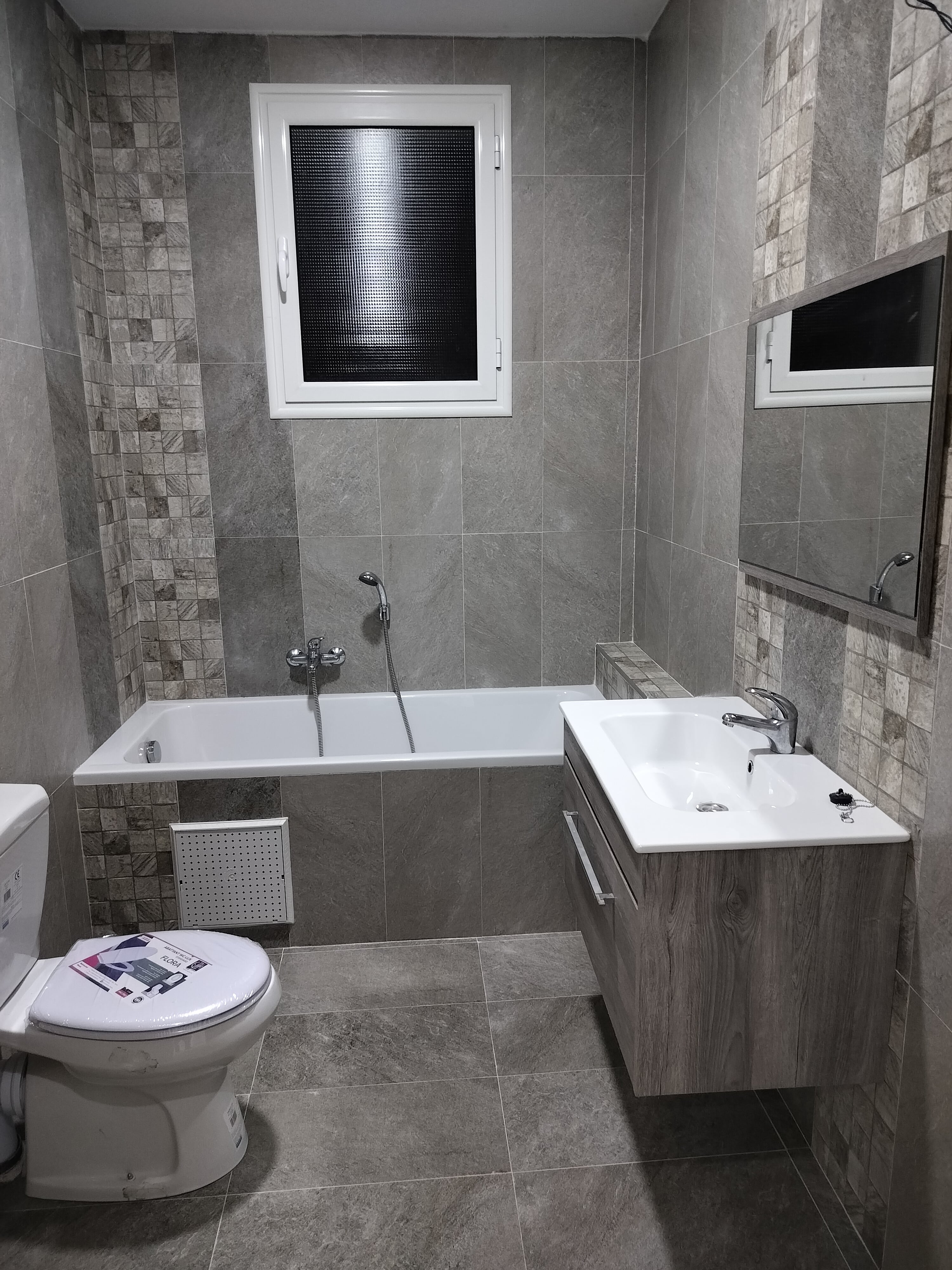 Ariana Ville El Menzah 8 Location Appart. 4 pices Appartement s3 menzah8