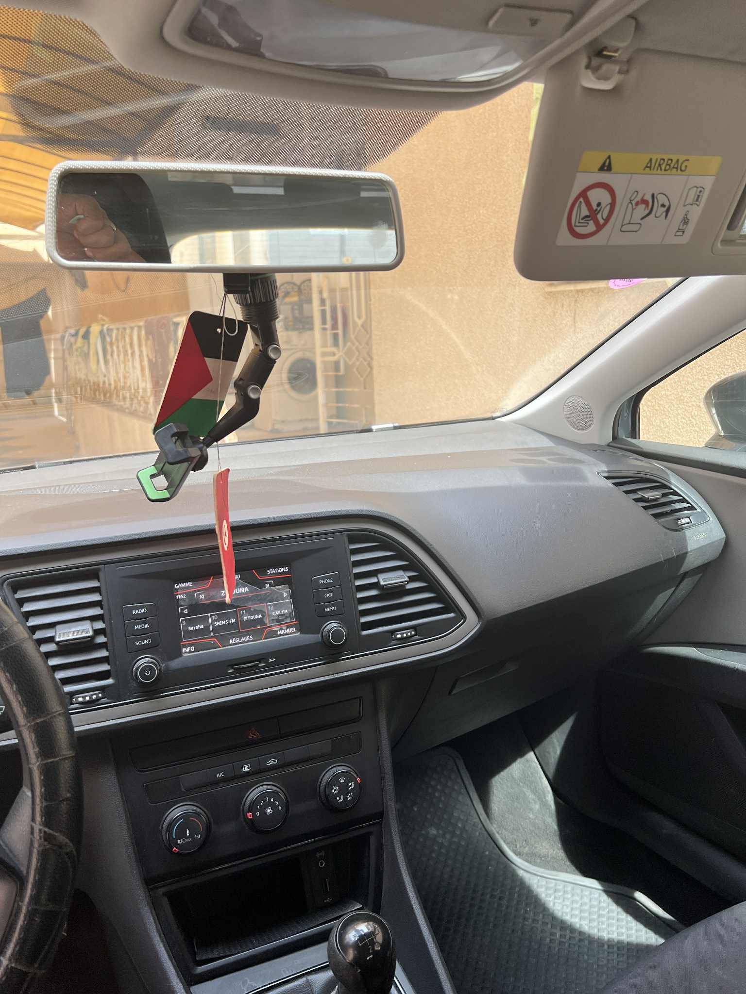 El Mourouj Cite El Mourouj 3 Bis Seat Leon Seat leon permire main