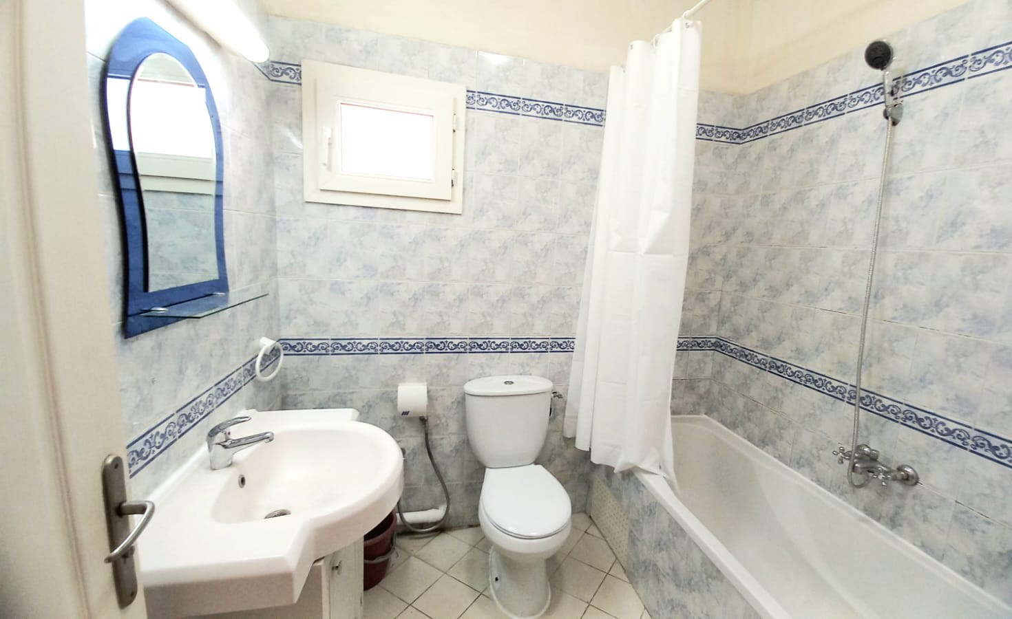 Ain Zaghouan Ain Zaghouan Location Appart. 2 pices Appartement  el aouina