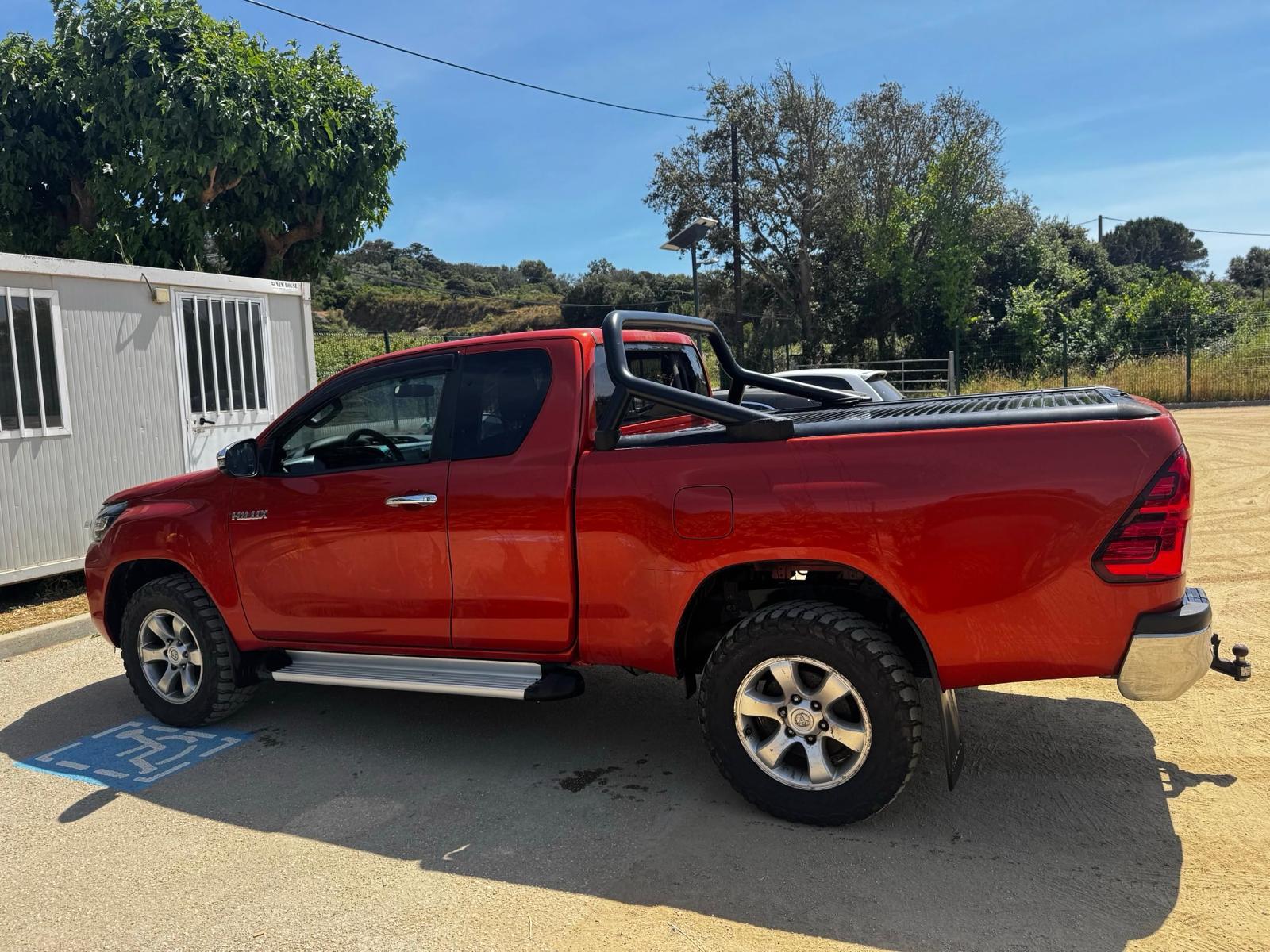 La Marsa Marsa Safsaf Toyota Hi.Lux Toyota hilux