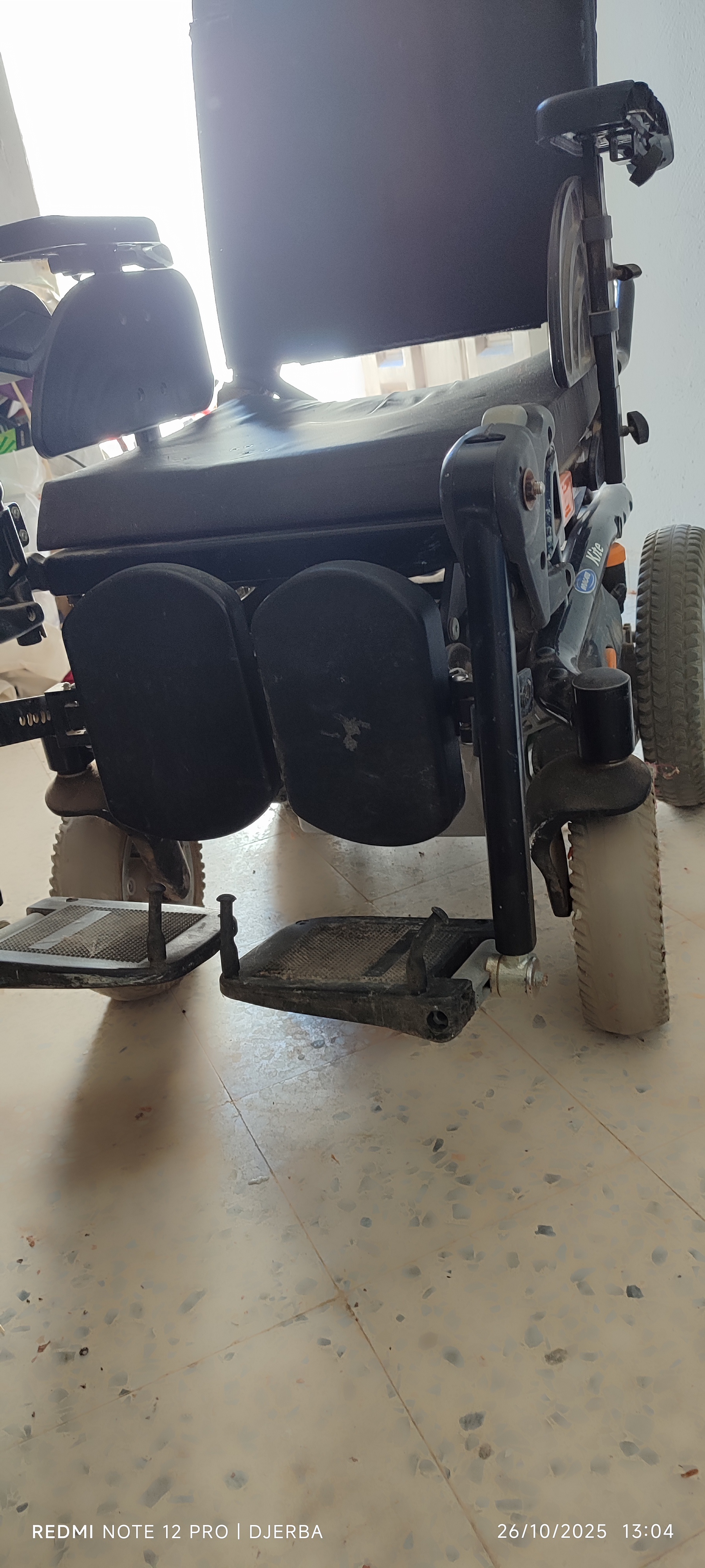 Djerba - Houmet Essouk Djerba  Adly Adly Fauteuil roulant lectrique invacare