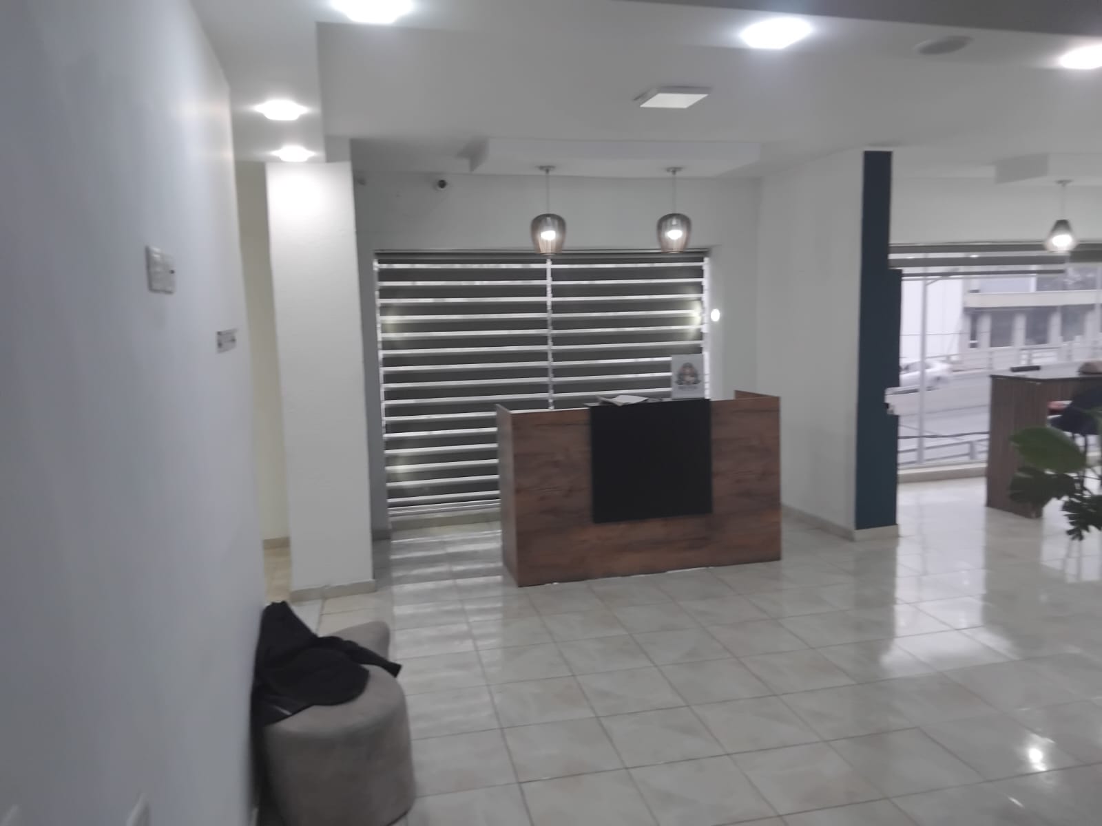 Ezzahra Ezzahra Location Surfaces Salon d coifure et spa