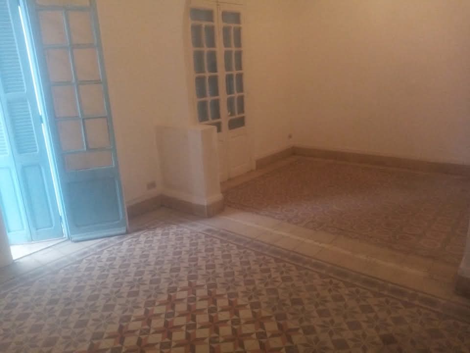 Bab Bhar Bab Bhar Location Appart. 3 pices Appt s2 tres propre avenue borguiba