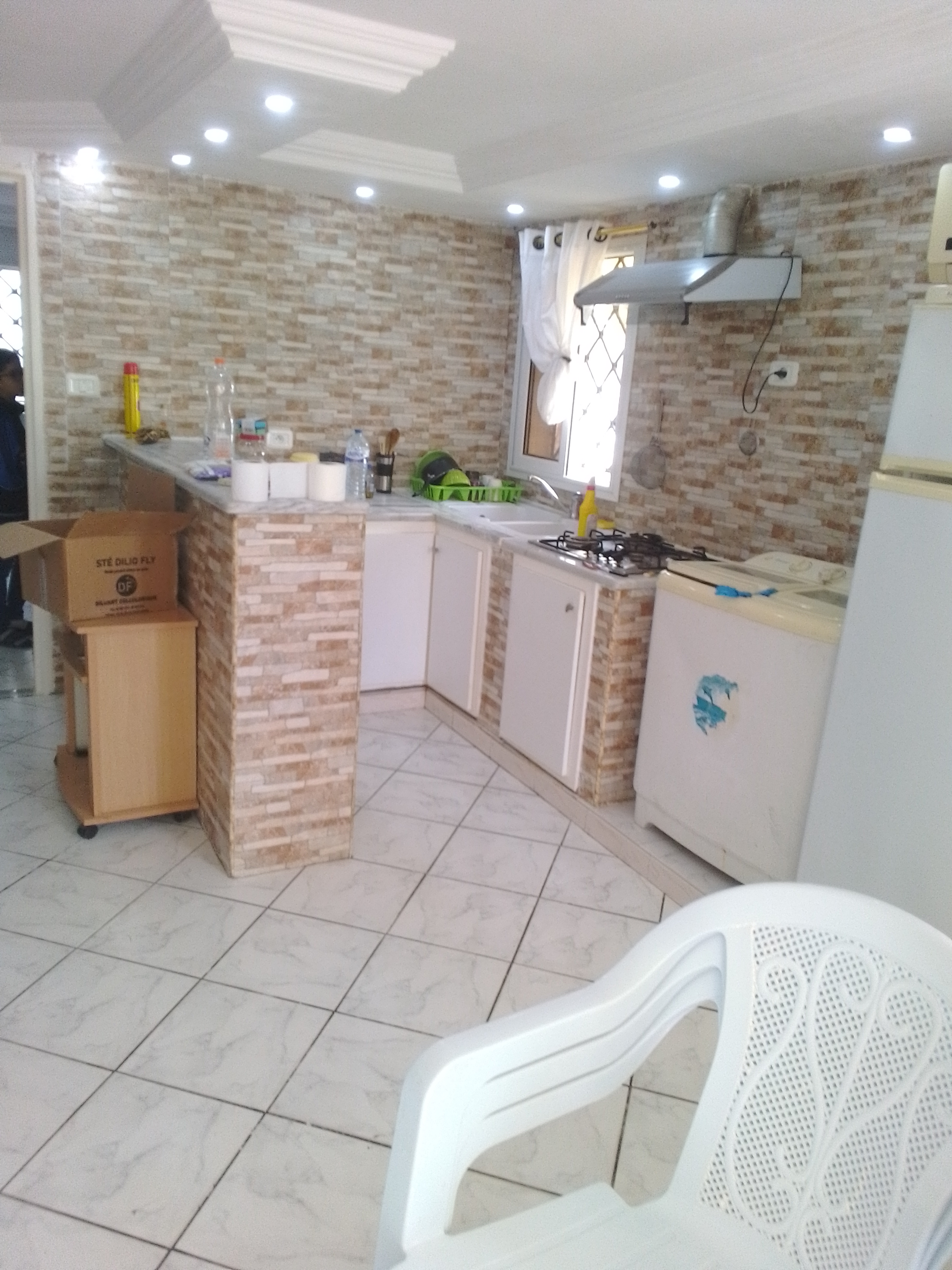 Bizerte Nord Cite El Korniche 2 Location Appart. 3 pices Grand  studio meubl