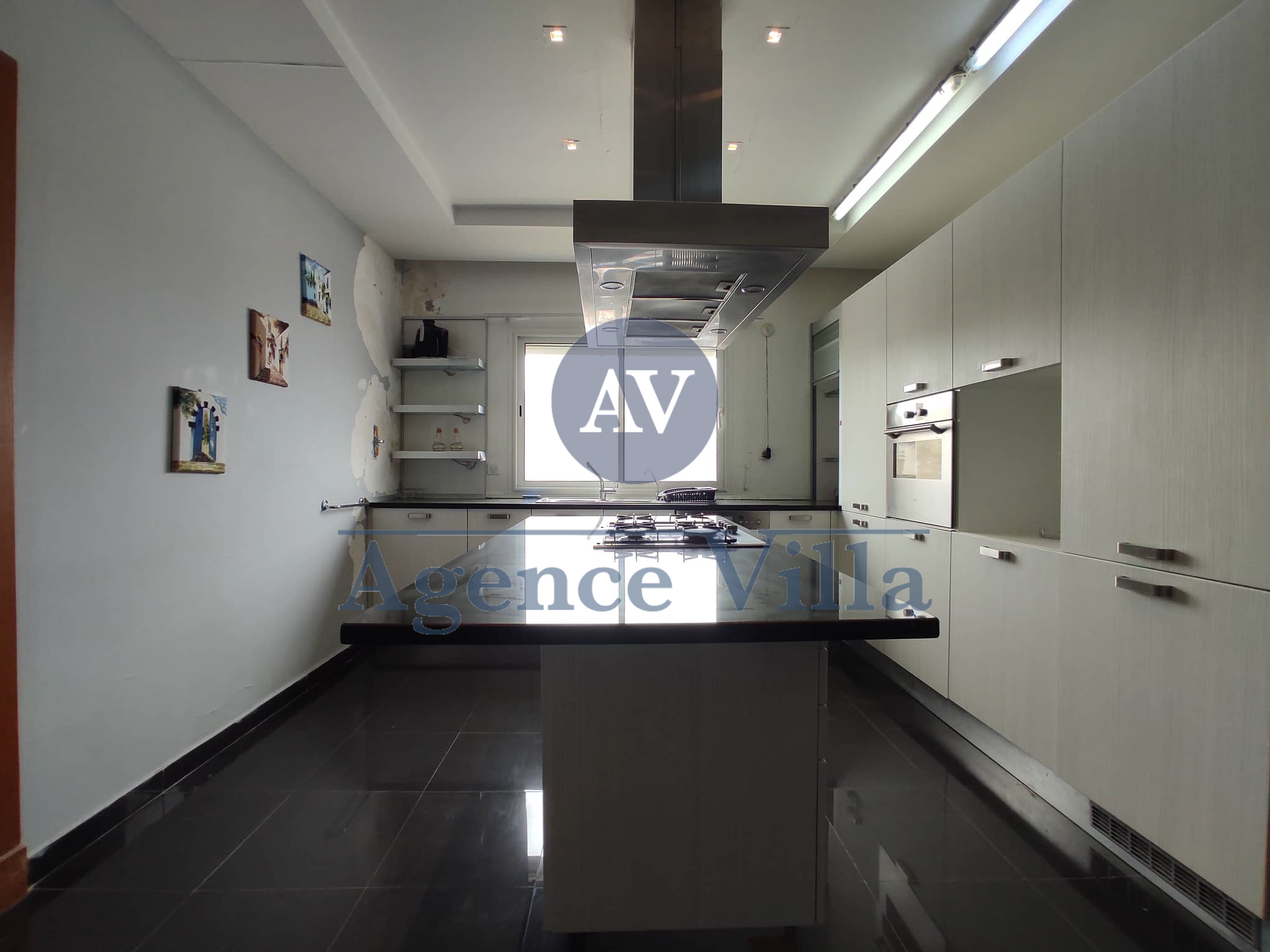 La Marsa Berge Du Lac Location Duplex Un duplex s4 au lac1 avec piscine