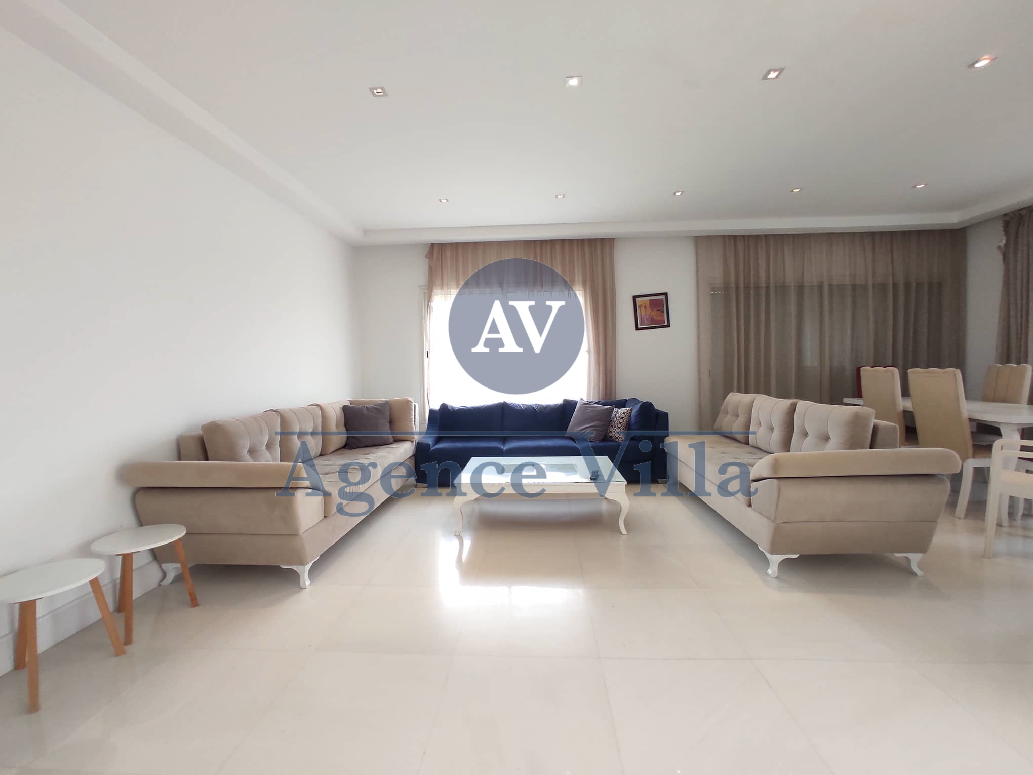 La Marsa Berge Du Lac Location Duplex Un duplex s4 au lac1 avec piscine