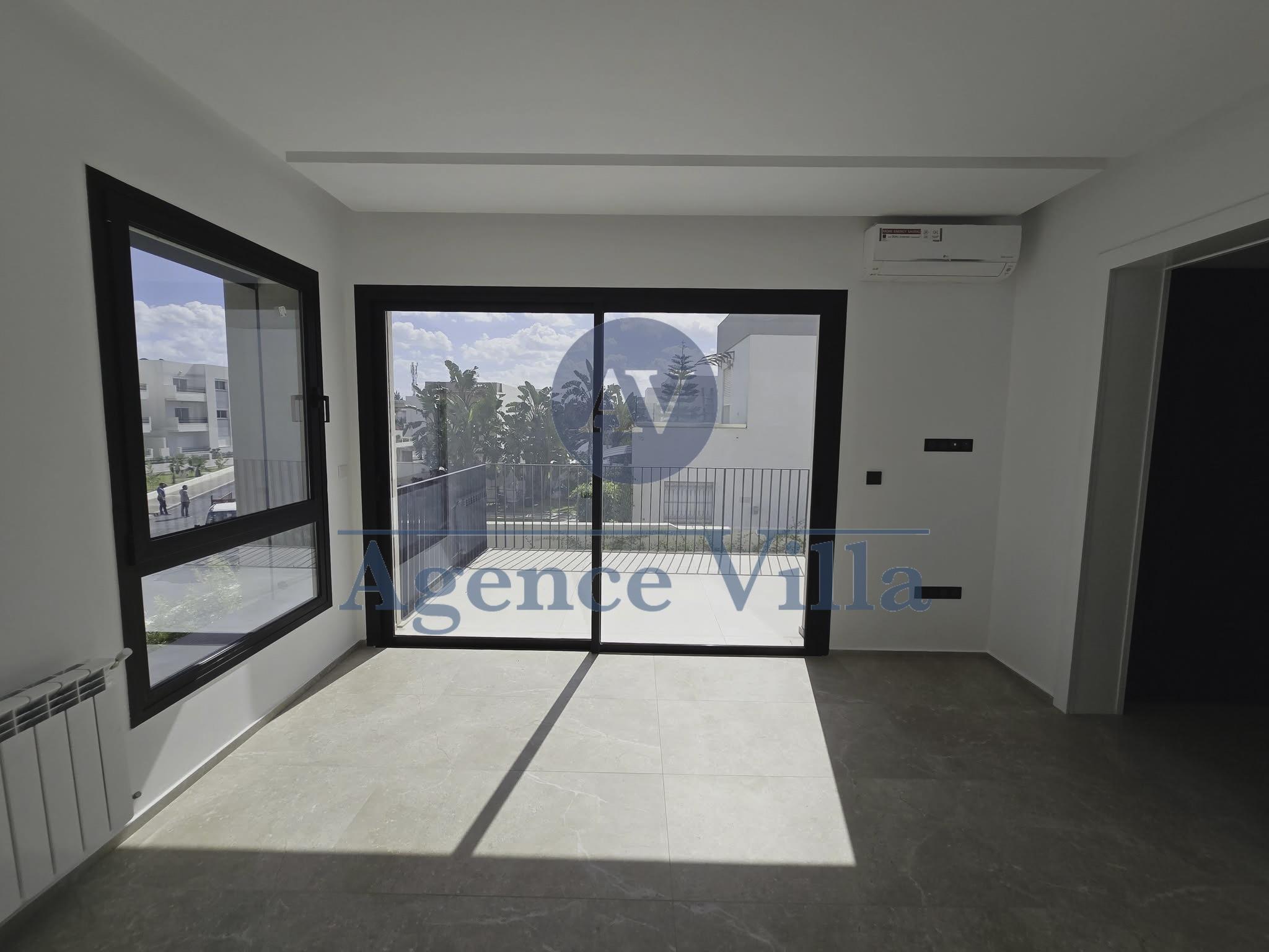 La Soukra La Soukra Vente Maisons Une villa neuve s4  la soukra