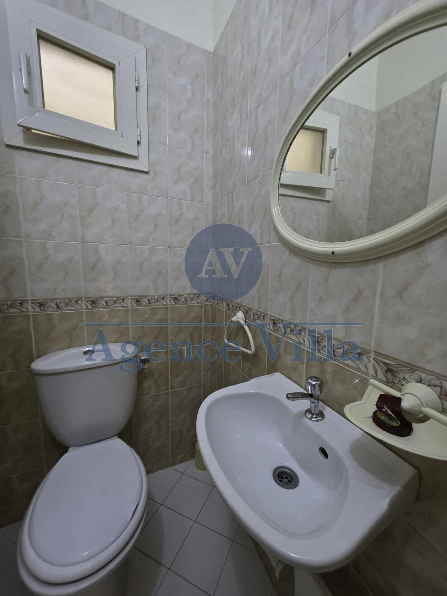 Ain Zaghouan Ain Zaghouan Location Appart. 4 pices Un appartement s3  hay wahat