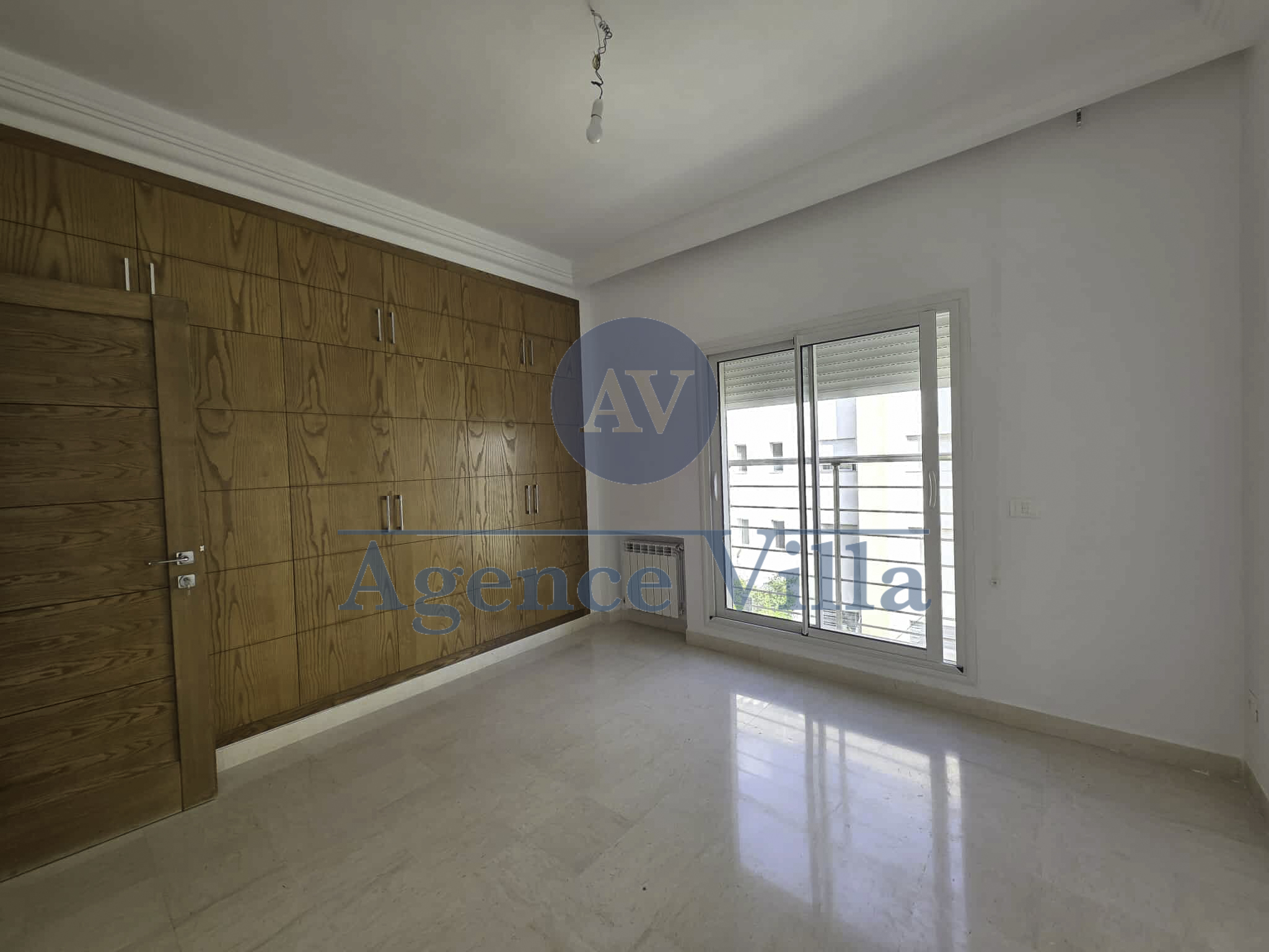Ain Zaghouan Jardins de Carthage Location Appart. 3 pices Un appartement s2  jardins de carthage