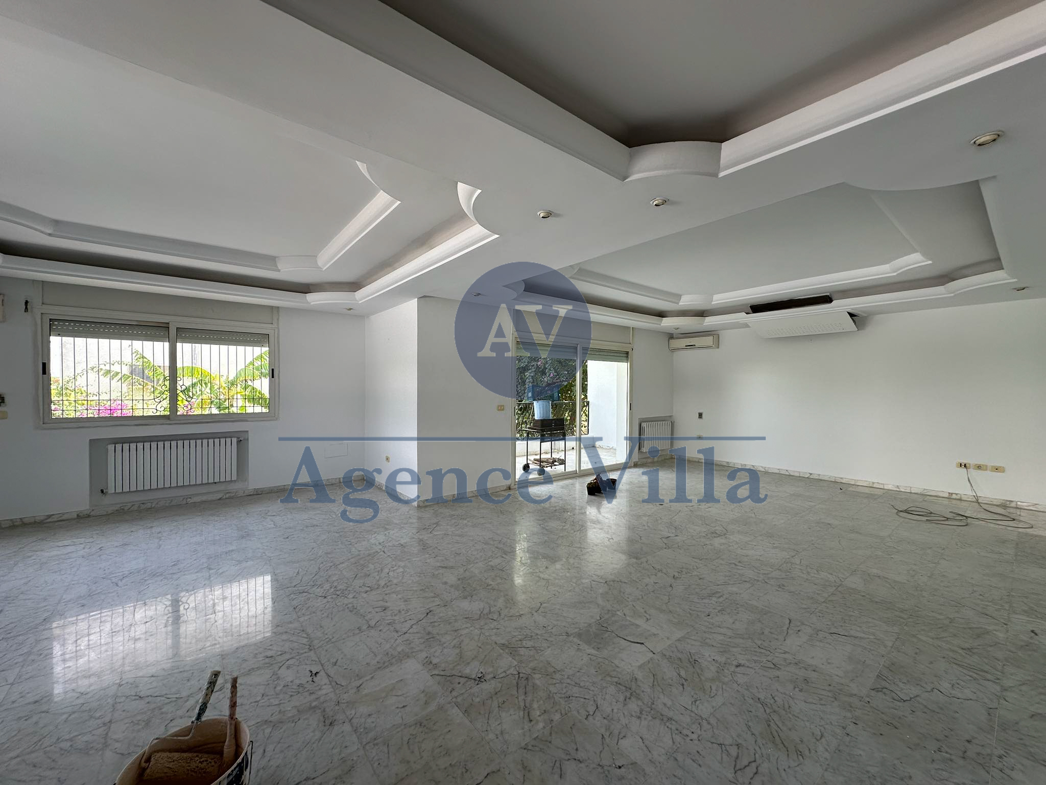 La Marsa Cite El Hana Location Duplex Une grande villa s4  la marsa