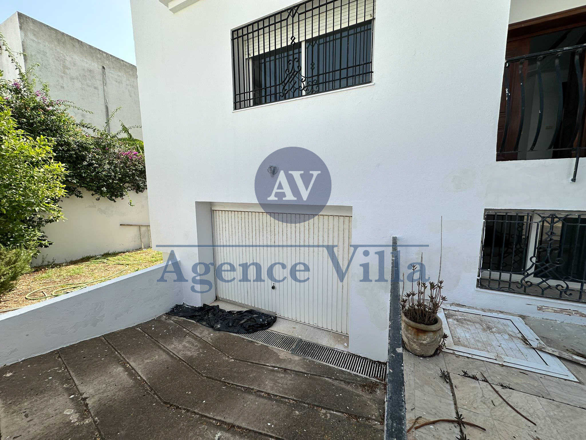 La Marsa Cite El Hana Location Duplex Une grande villa s4  la marsa