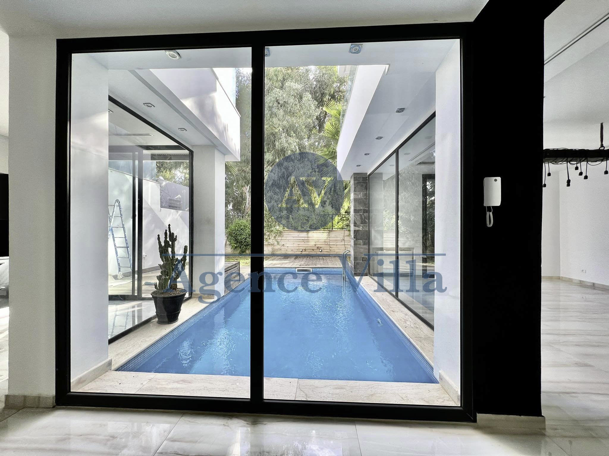 La Marsa Marsa Safsaf Location Duplex Un triplex meubl  la marsa