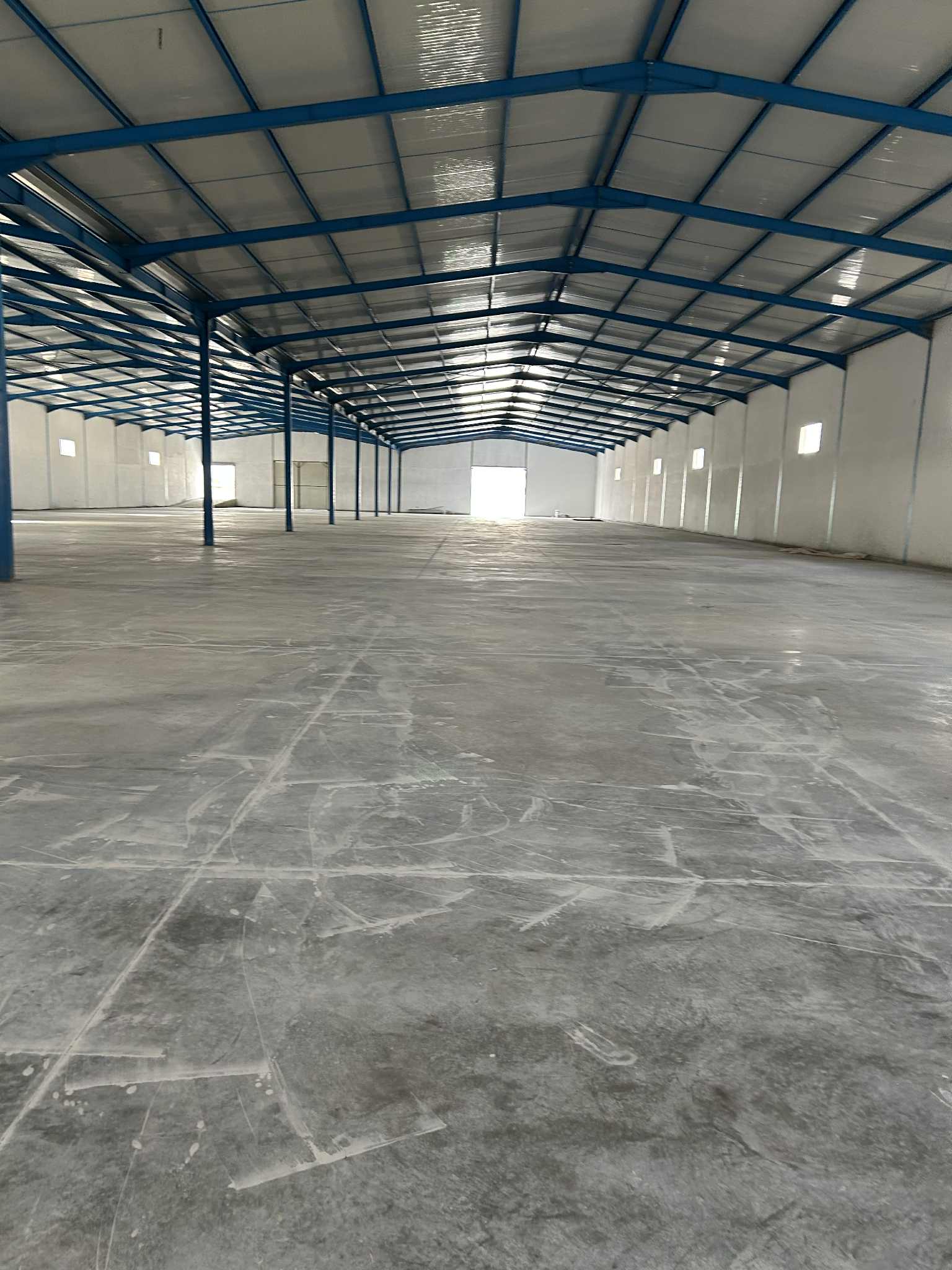 Mannouba La Mannouba Location Surfaces Tu ouest 4182 m2 l251004