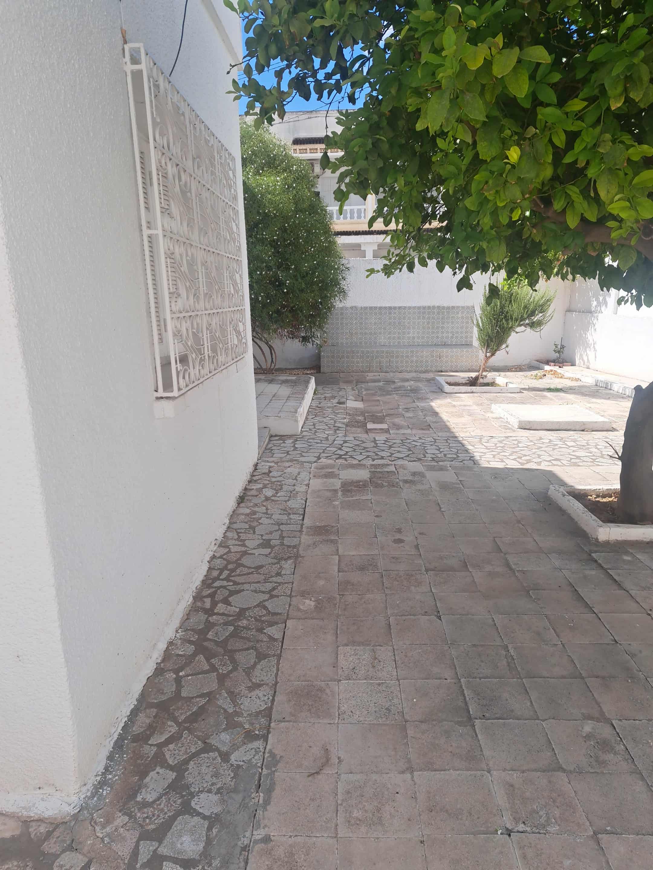 Ariana Ville Cite Ennouzha Vente Autre Villa   cit ennozha ariana