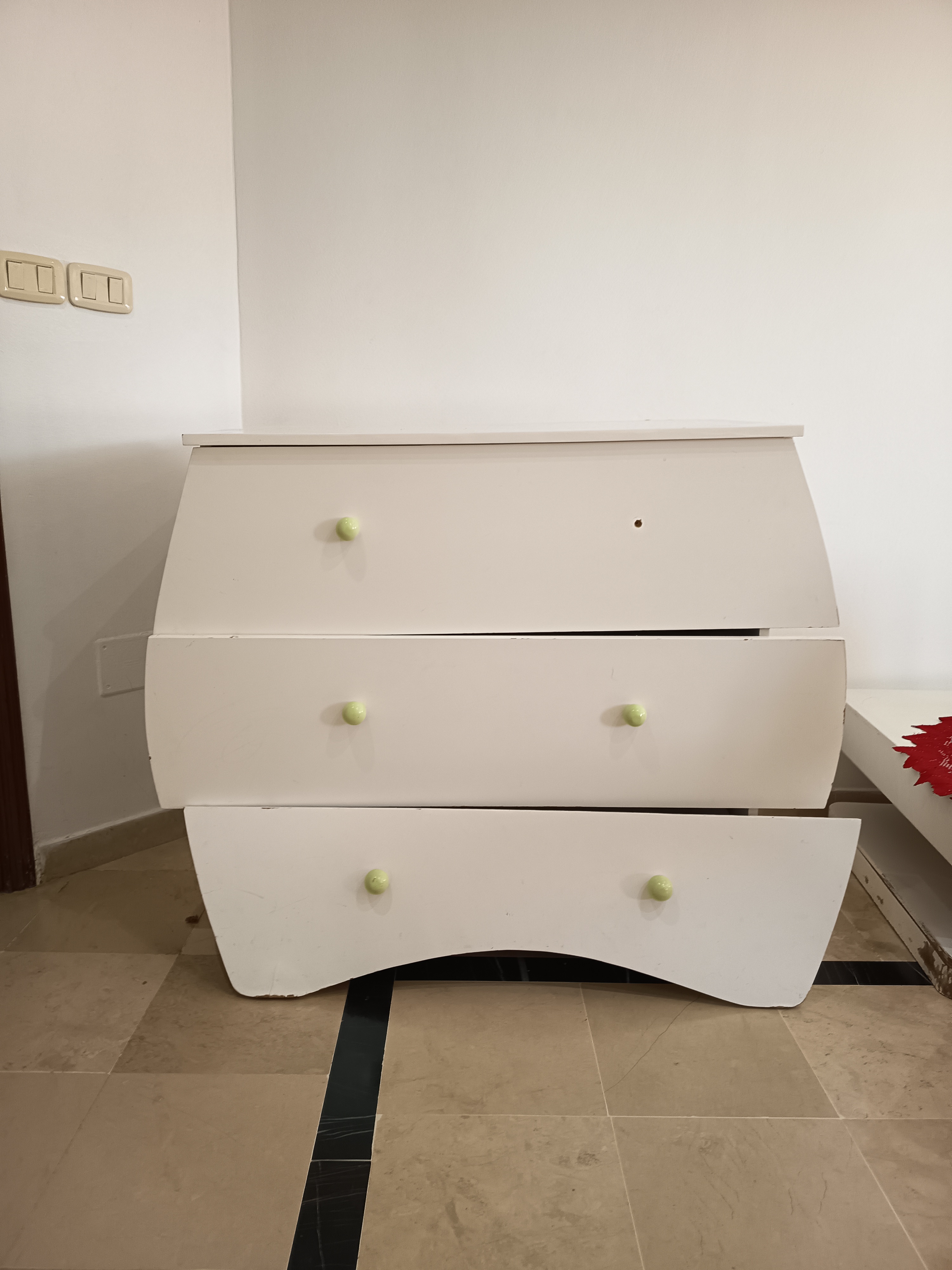 Ezzahra Ezzahra Lits et Equipements d'intrieur Autre Lit bb matelas armoire et accessoires offerts