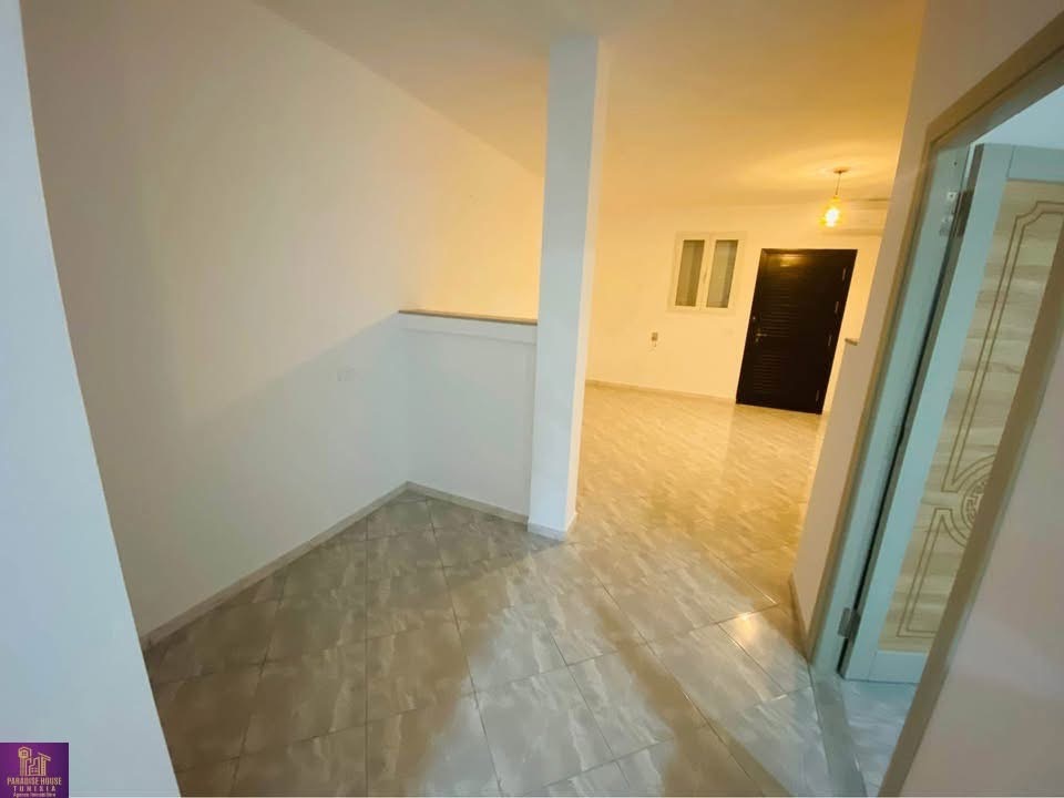 La Soukra&nbsp;Chotrana 1&nbsp;Location&nbsp;Appart. 2 pi�ces&nbsp;Appart s 1 a cote de mosqu�e erawdha