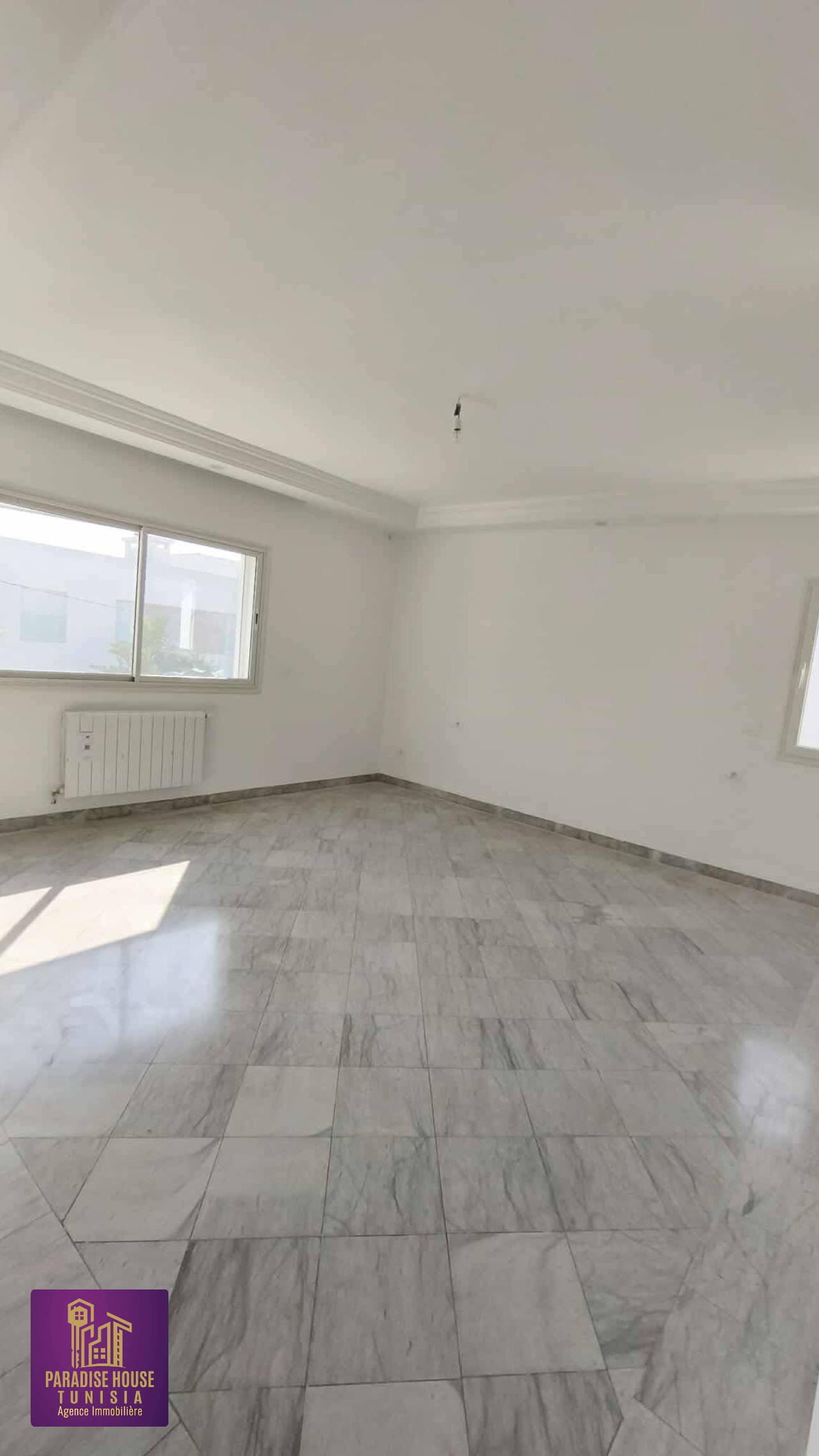 La Marsa Cite Erriadh Location Appart. 4 pices Spacieux s 3 avec 2 terasse balcon vue degagee