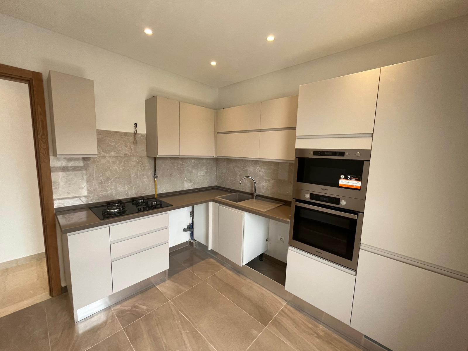 La Soukra Chotrana 3 Location Appart. 3 pices tage de villa s3  la chotrana 3