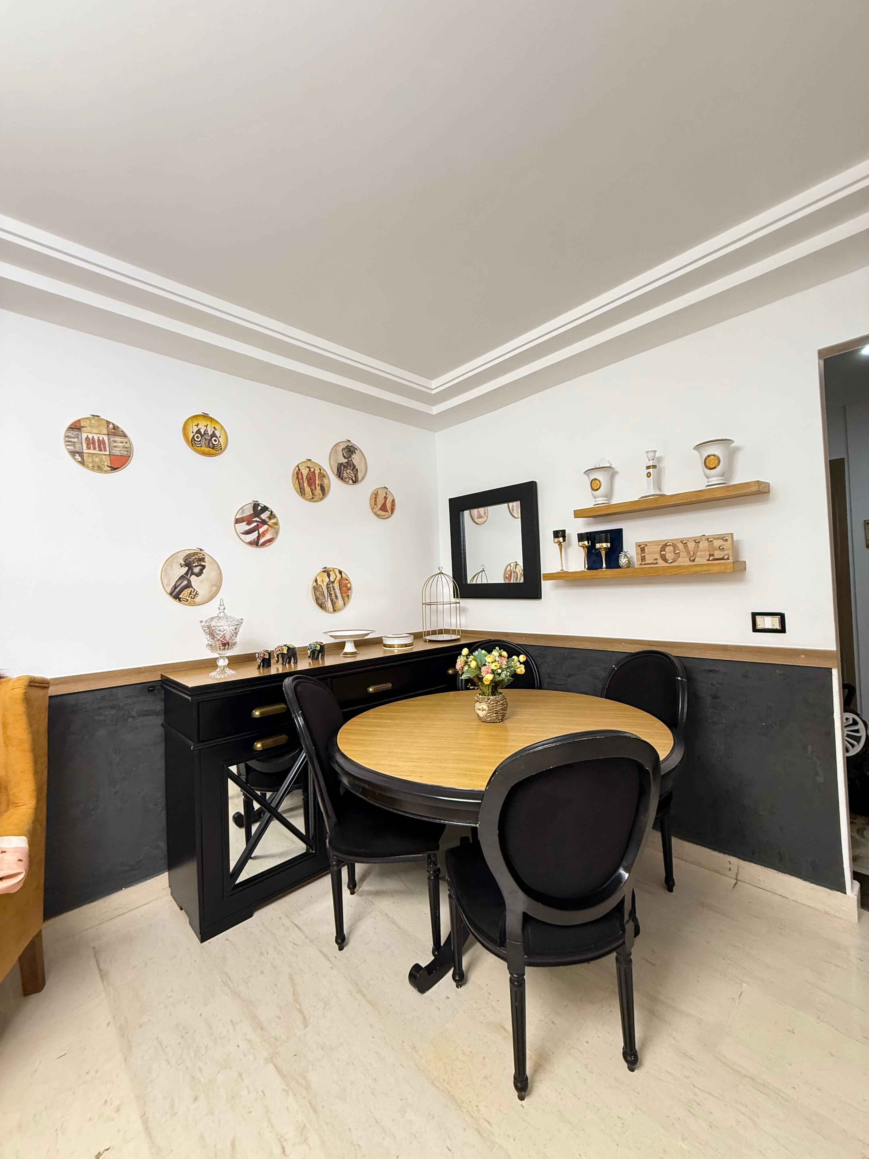 La Soukra La Soukra Location Appart. 4 pices Appart s3 meubl  dar fadhal soukra