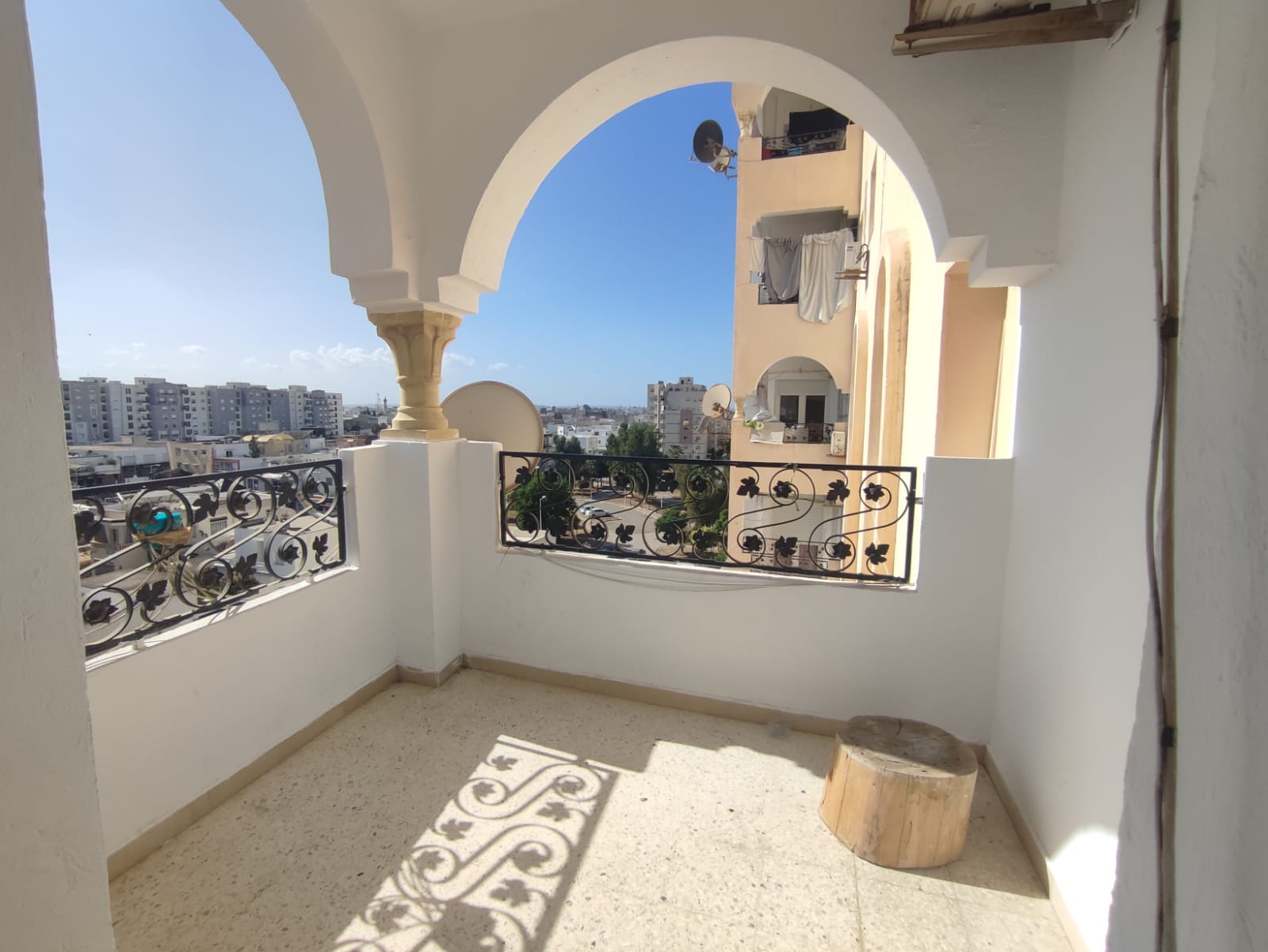 Ain Zaghouan Ain Zaghouan Location Appart. 4 pices S 3 cite wahat