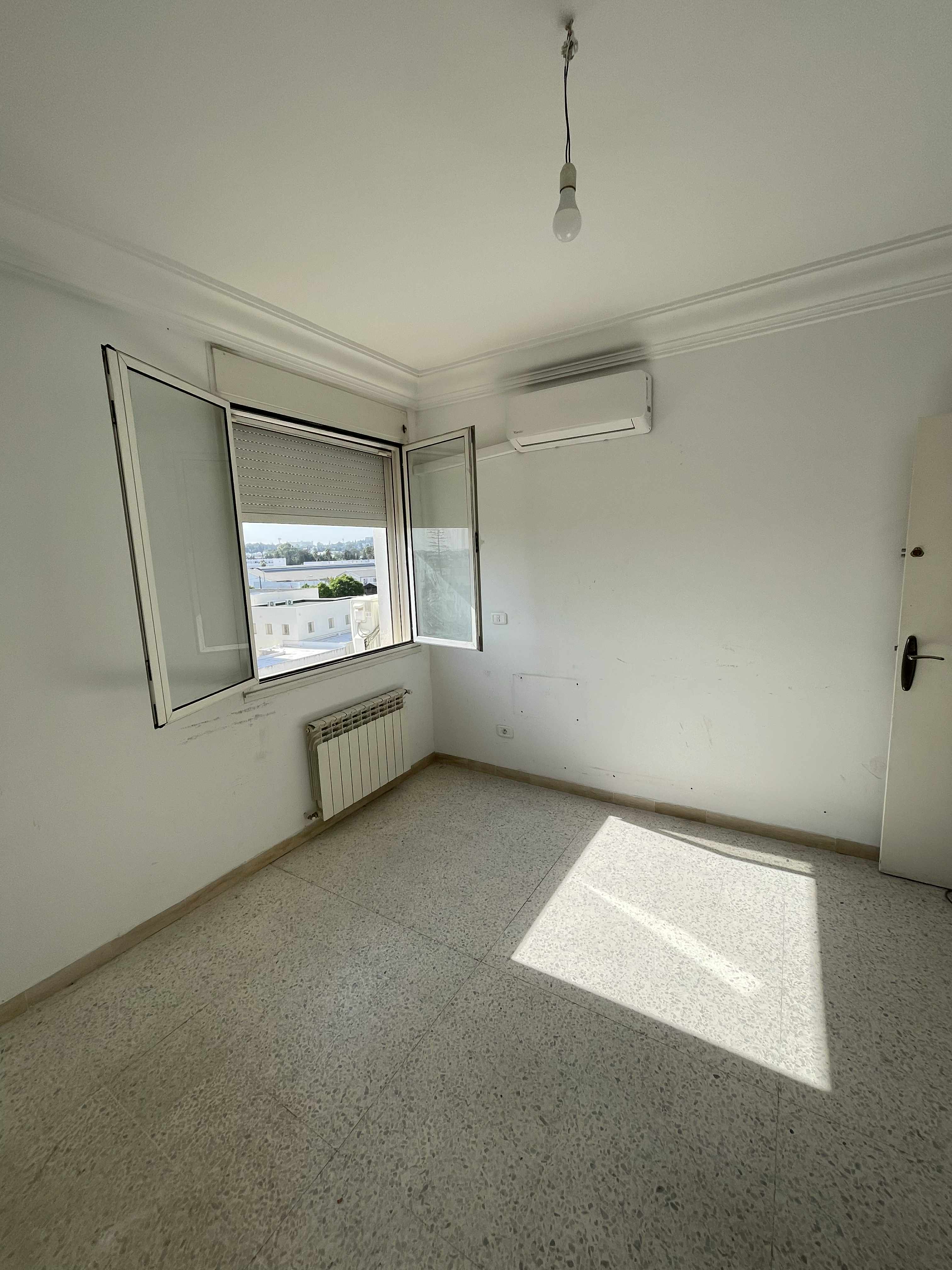 Cite El Khadra Cite Jardins Bureaux & Commerces Bureau Bureau s plus 2  alain savary