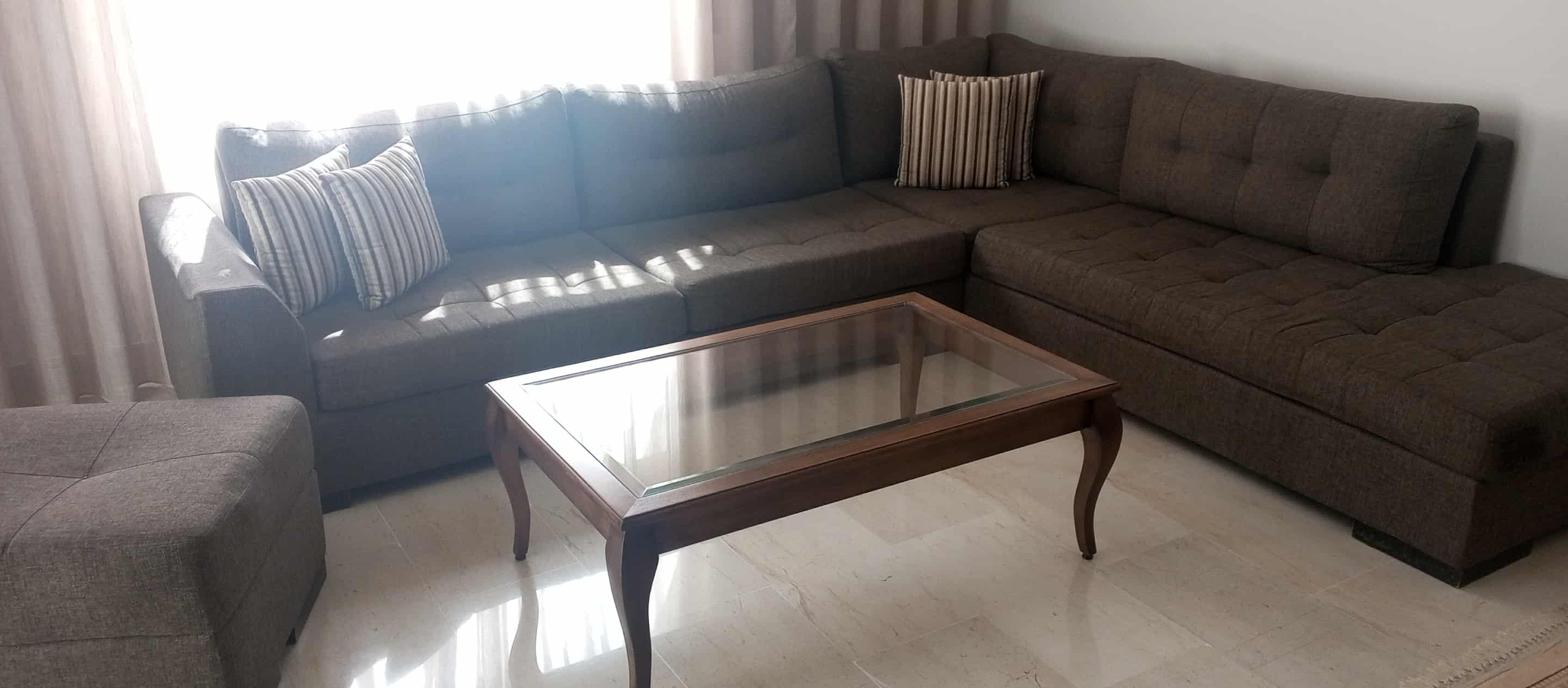 La Soukra La Soukra Salon - Salle  manger  Salons Salon de coin occasion 300cmx250cm avec pouf carr