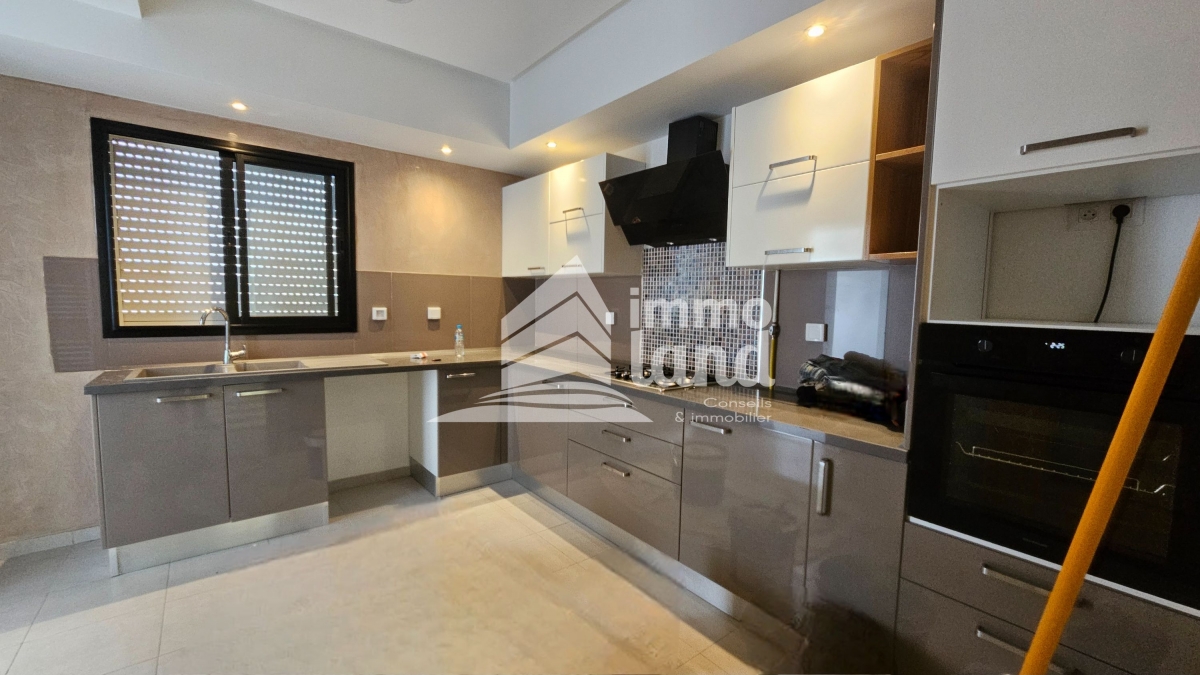 La Soukra La Soukra Location Appart. 3 pices Appartement s3  la soukra parc
