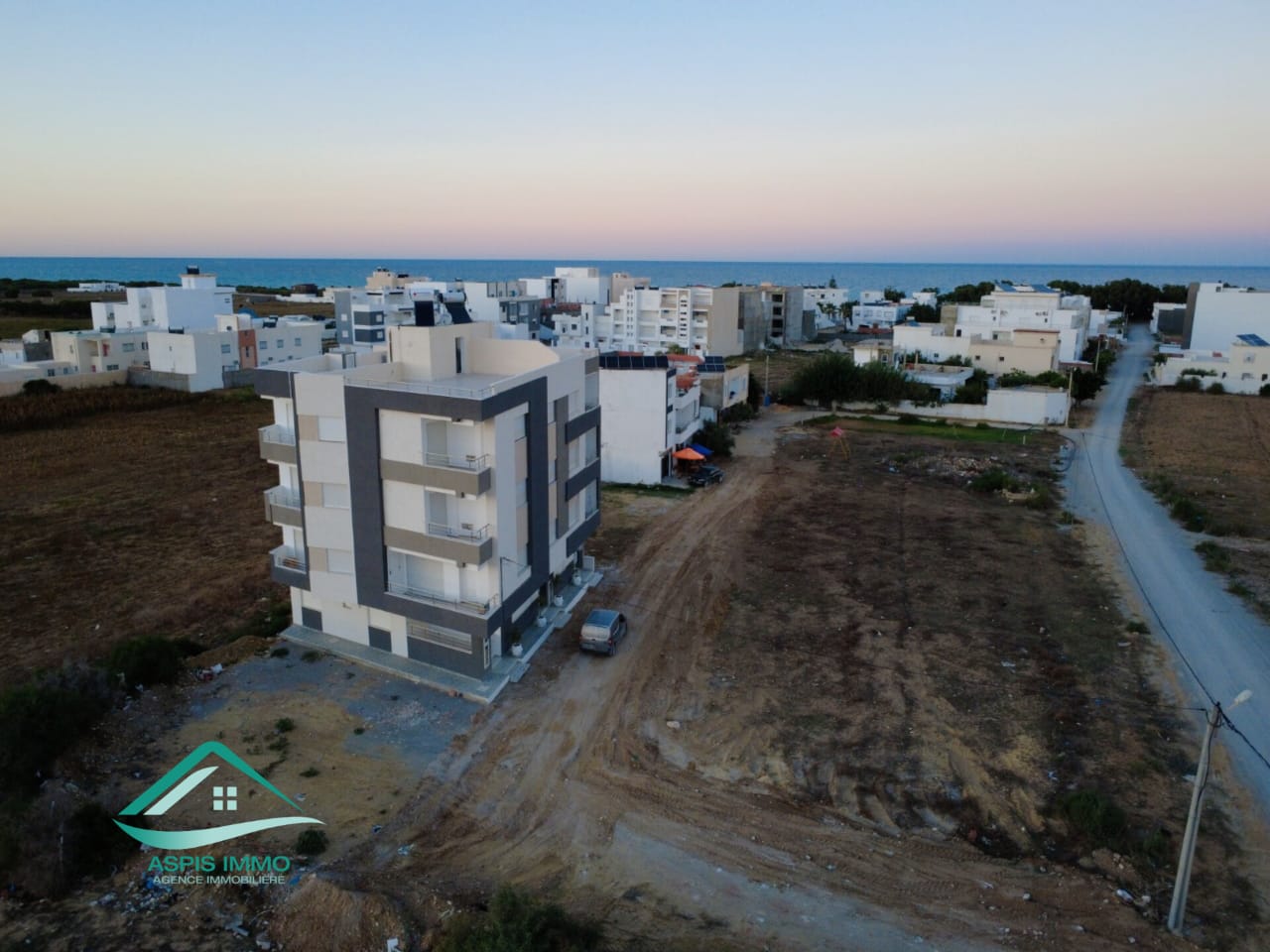 Hammam El Ghezaz Hammam El Ghezaz Vente Appart. 2 pices Vt922appartements  200 mtrs plage hammam ghzeez