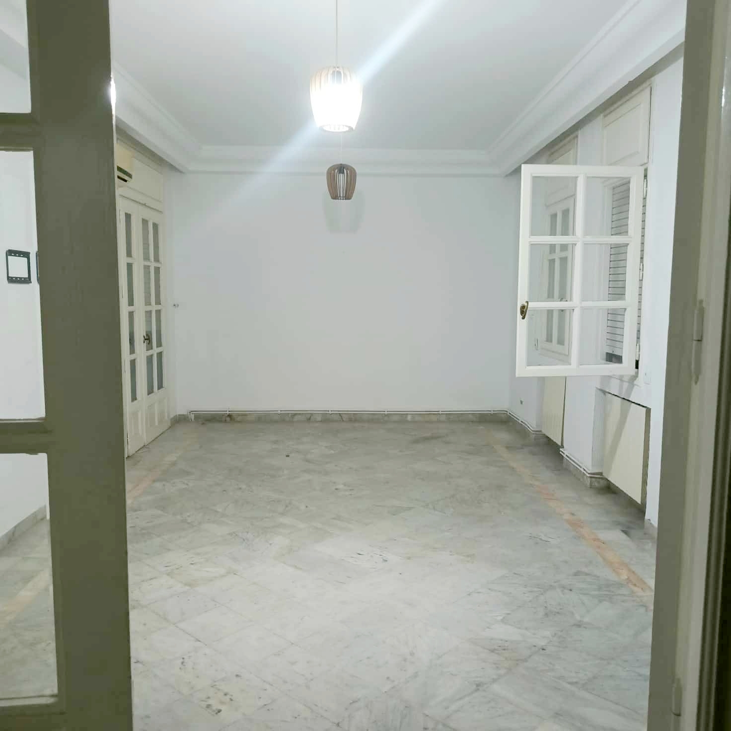 Ariana Ville Cite Ennasr 2 Location Appart. 5 pices+ Appt s3 avec terrasse  ennasr 2