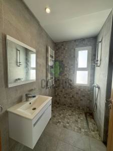 Nabeul Cite Universitaire Location Appart. 1 pice  annuelle  s1 vide dans une ref599a