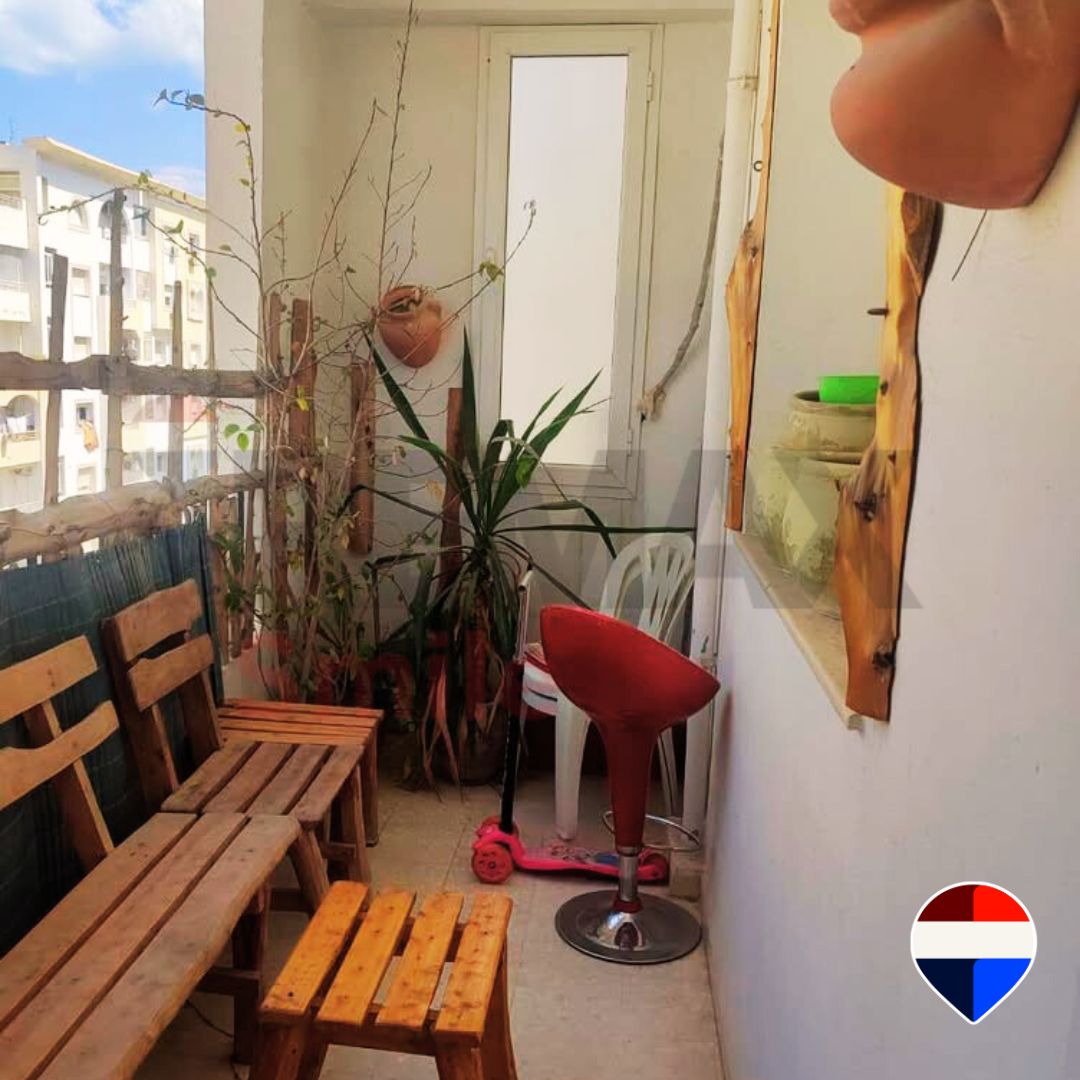 La Marsa El Aouina Vente Appart. 3 pices Grand appartement s3 cit des palmeraies