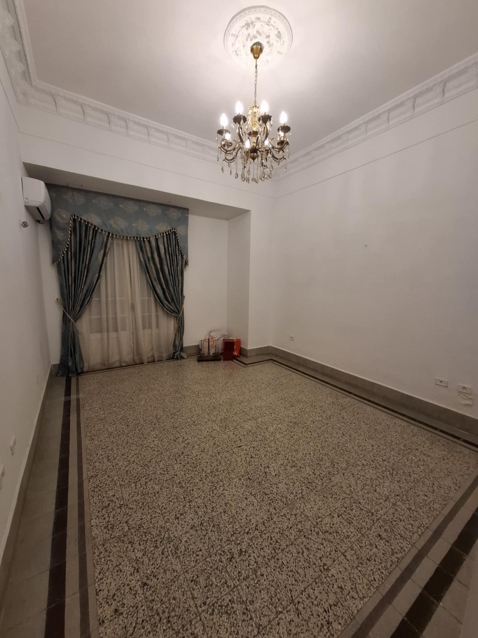 Bab Bhar Bab Bhar Location Appart. 4 pices Appart place de la monnaie