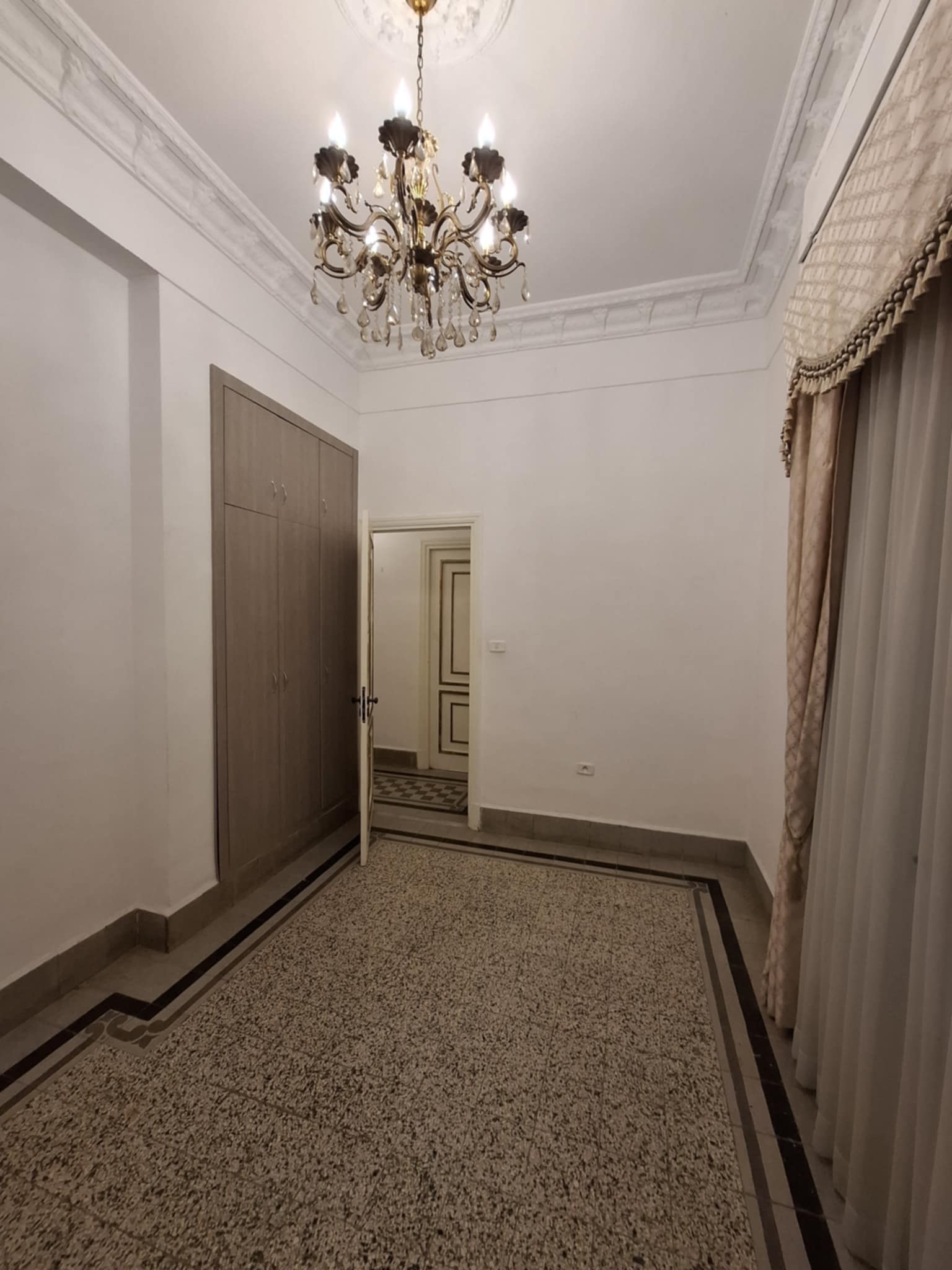 Bab Bhar Bab Bhar Location Appart. 4 pices Appart place de la monnaie