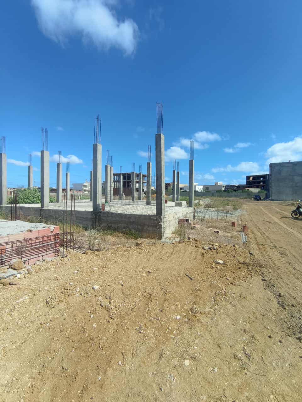 Kelibia Dar Allouche Vente Appart. 3 pices Maison en cour de construction a dar allouch
