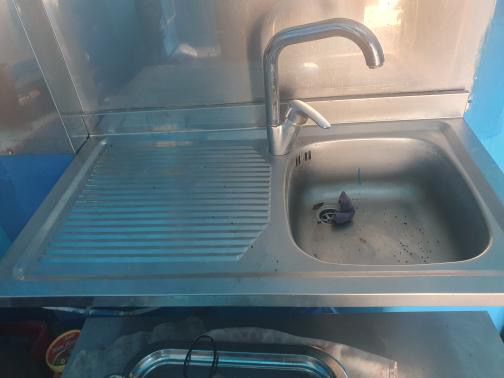 Mannouba La Mannouba Autre Autre Lavabo et son robinet