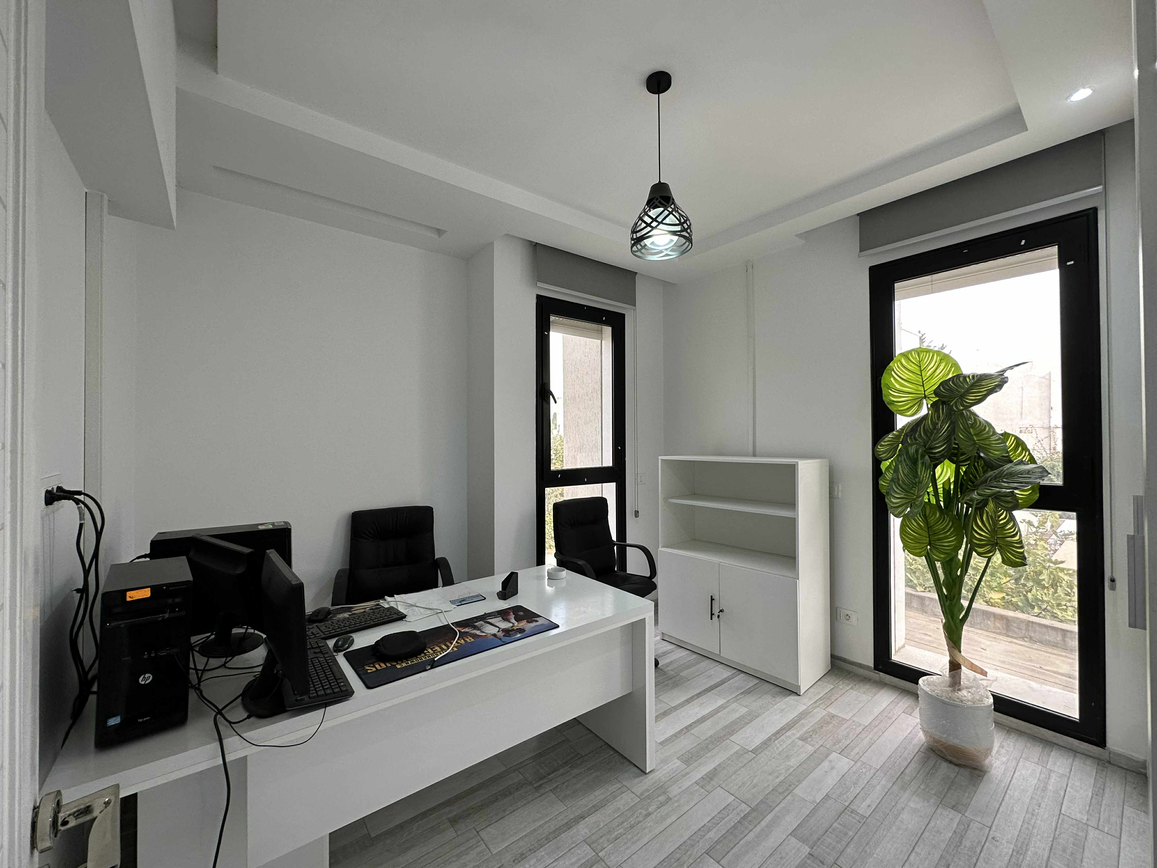 Ariana Ville Ariana Bureaux & Commerces Bureau Bureau a2 meubl haut standing  l'ariana