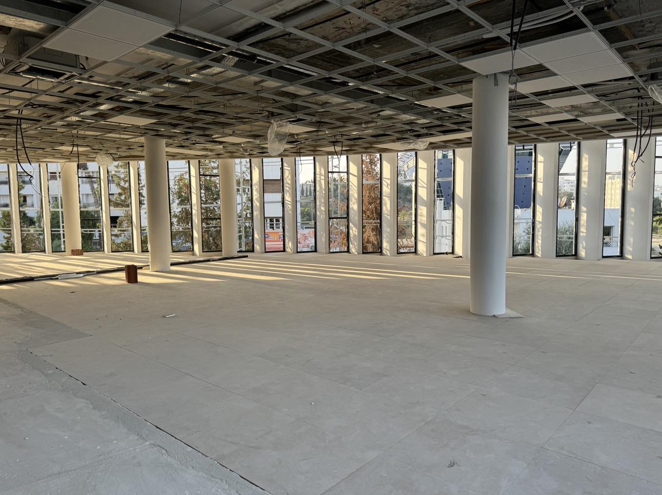 El Menzah Mutuelle Ville Bureaux & Commerces Bureau Super open space 750 m2  notre dame manar