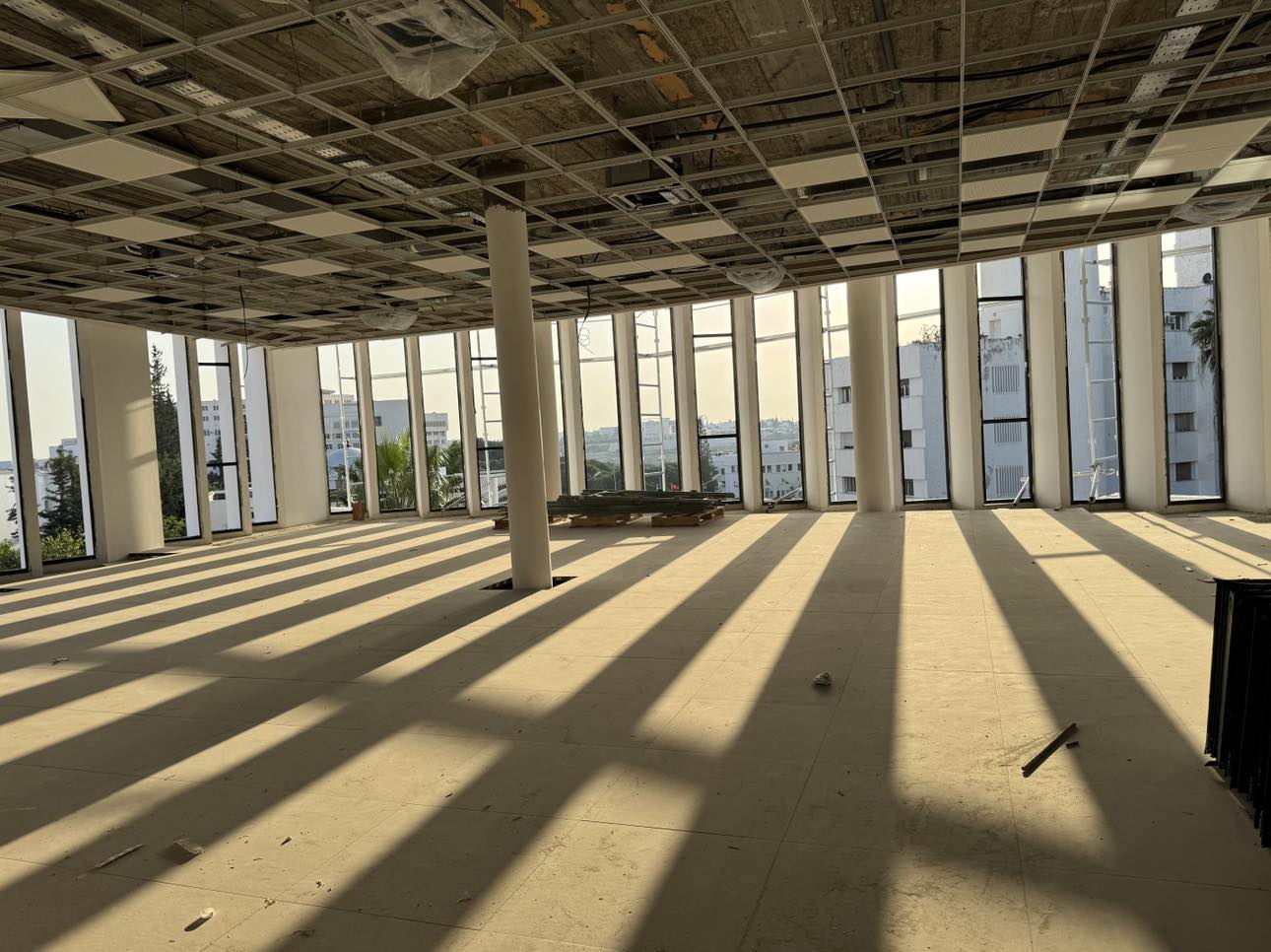 El Menzah Mutuelle Ville Bureaux & Commerces Bureau Super open space 750 m2  notre dame manar