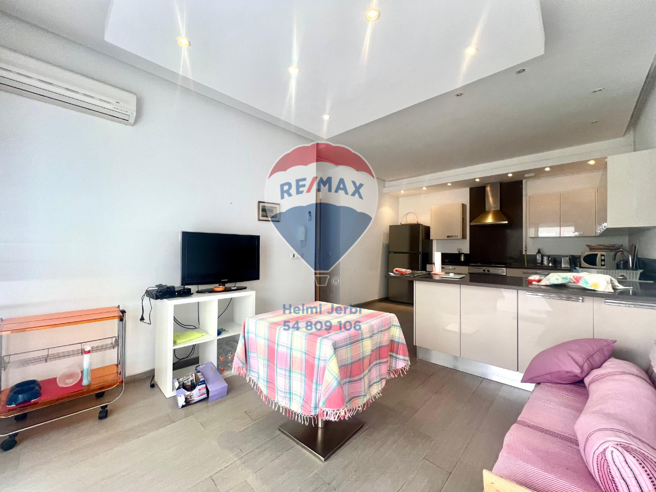 La Marsa&nbsp;Marsa Safsaf&nbsp;Location&nbsp;Appart. 5 pi�ces+&nbsp;Appartement meubl� � la marsa corniche