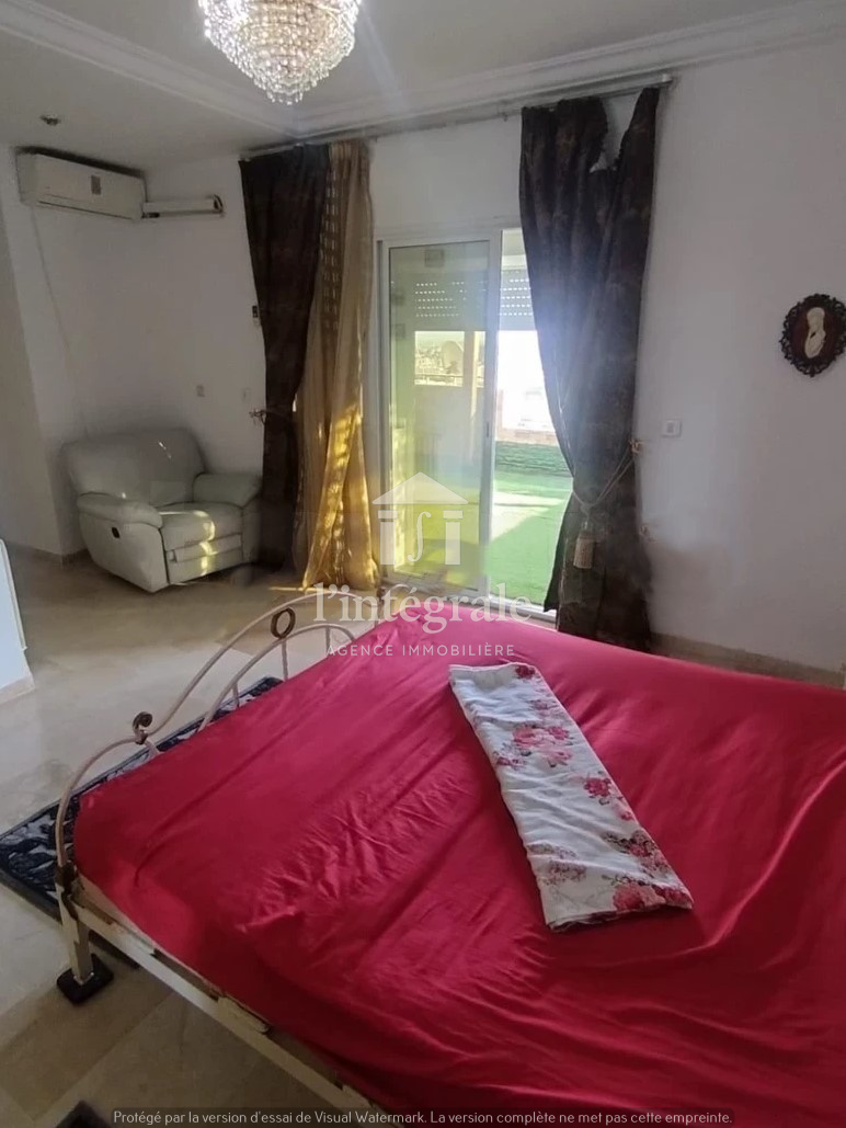 Ariana Ville Cite Ennasr 2 Location Appart. 3 pices S2 meubl avec une terrasse
