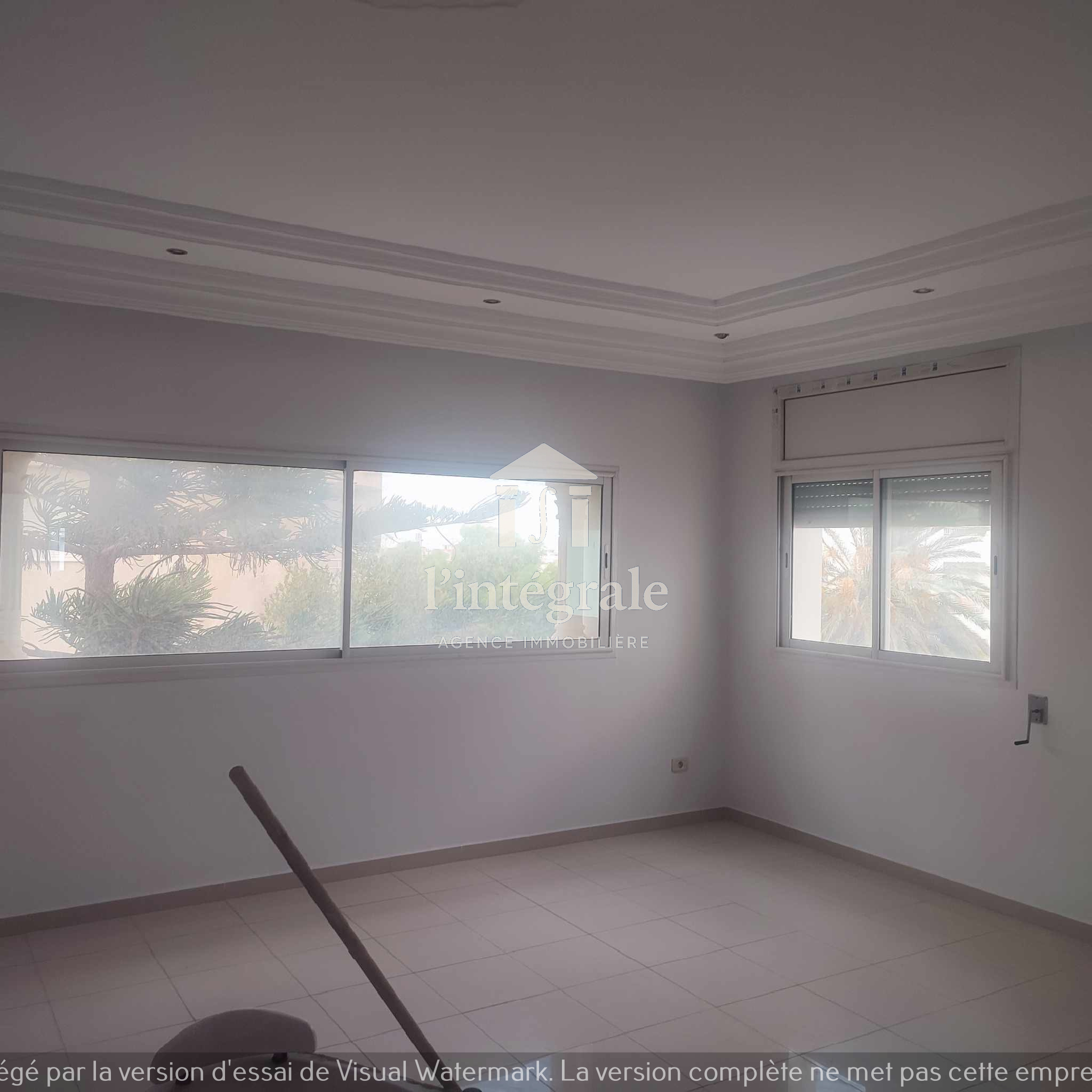 Ariana Ville Riadh Landlous Location Appart. 4 pices S4 tage de villa