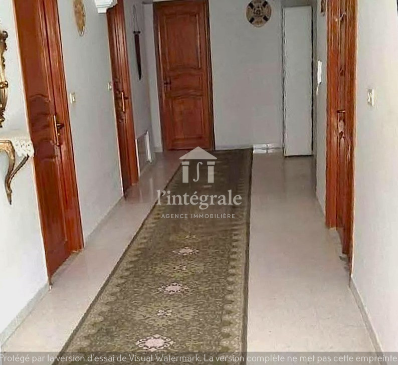 Ariana Ville Cite Ennasr 1 Location Maisons Rez de chausse avec garage et jardin