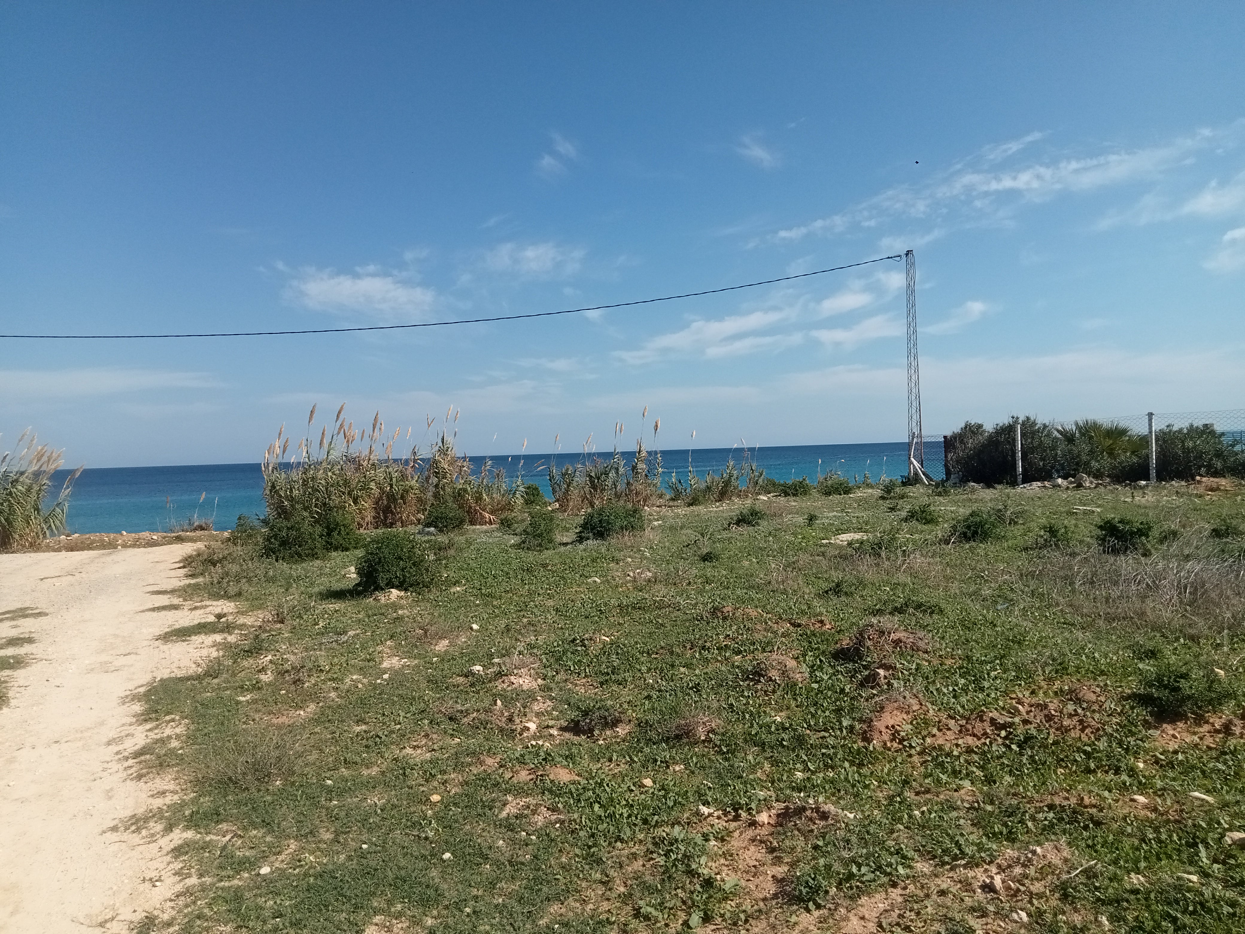 Hammam El Ghezaz Ezzahra Terrain Terrain nu Des terrains pieds dans l'eau