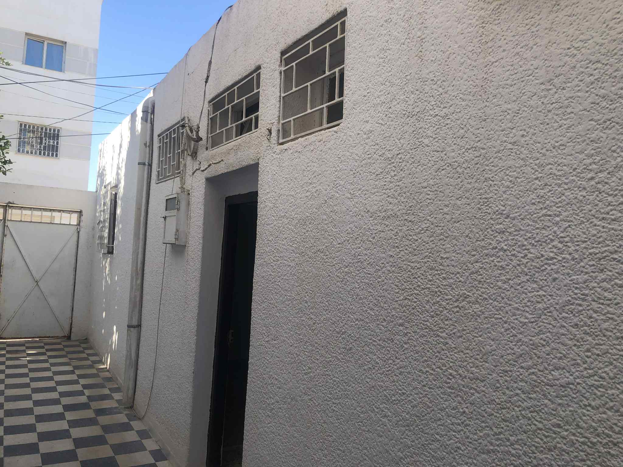 Le Bardo Khaznadar Location Appart. 2 pices Studio au sein d'une villa