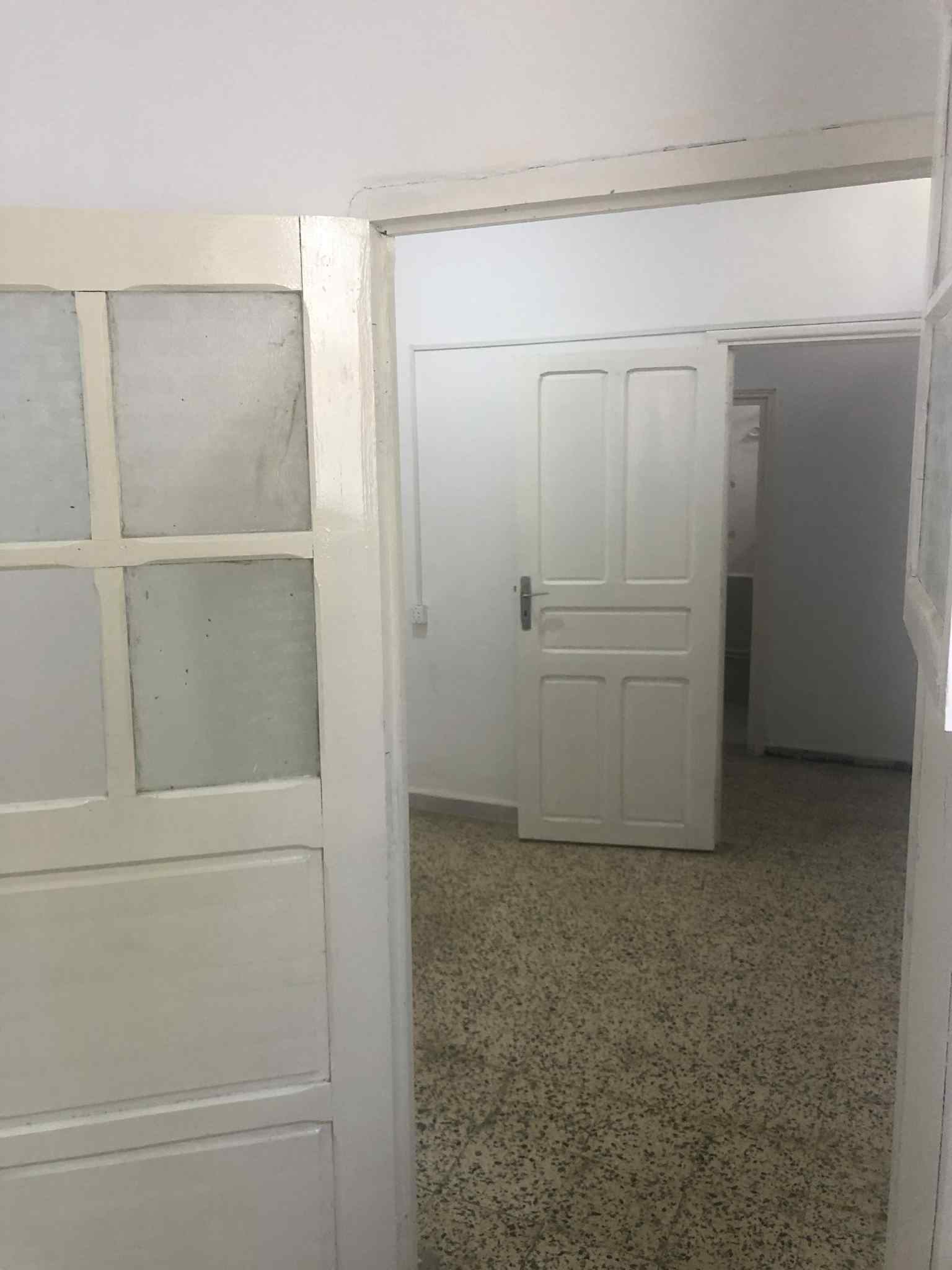 Le Bardo Khaznadar Location Appart. 2 pices Studio au sein d'une villa