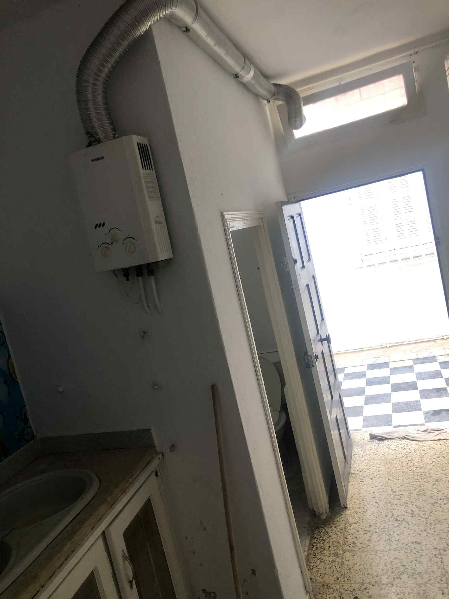 Le Bardo Khaznadar Location Appart. 2 pices Studio au sein d'une villa