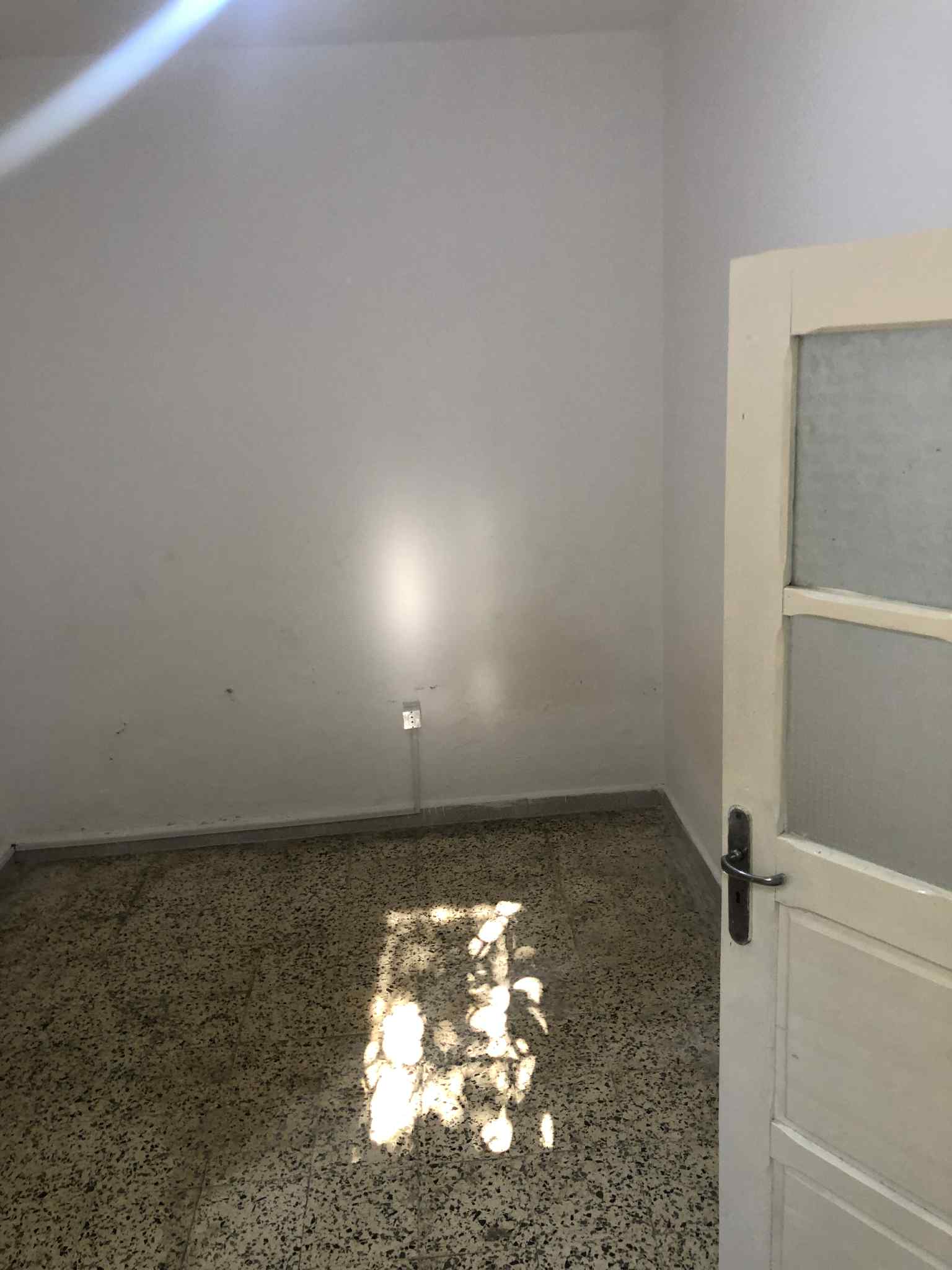 Le Bardo Khaznadar Location Appart. 2 pices Studio au sein d'une villa